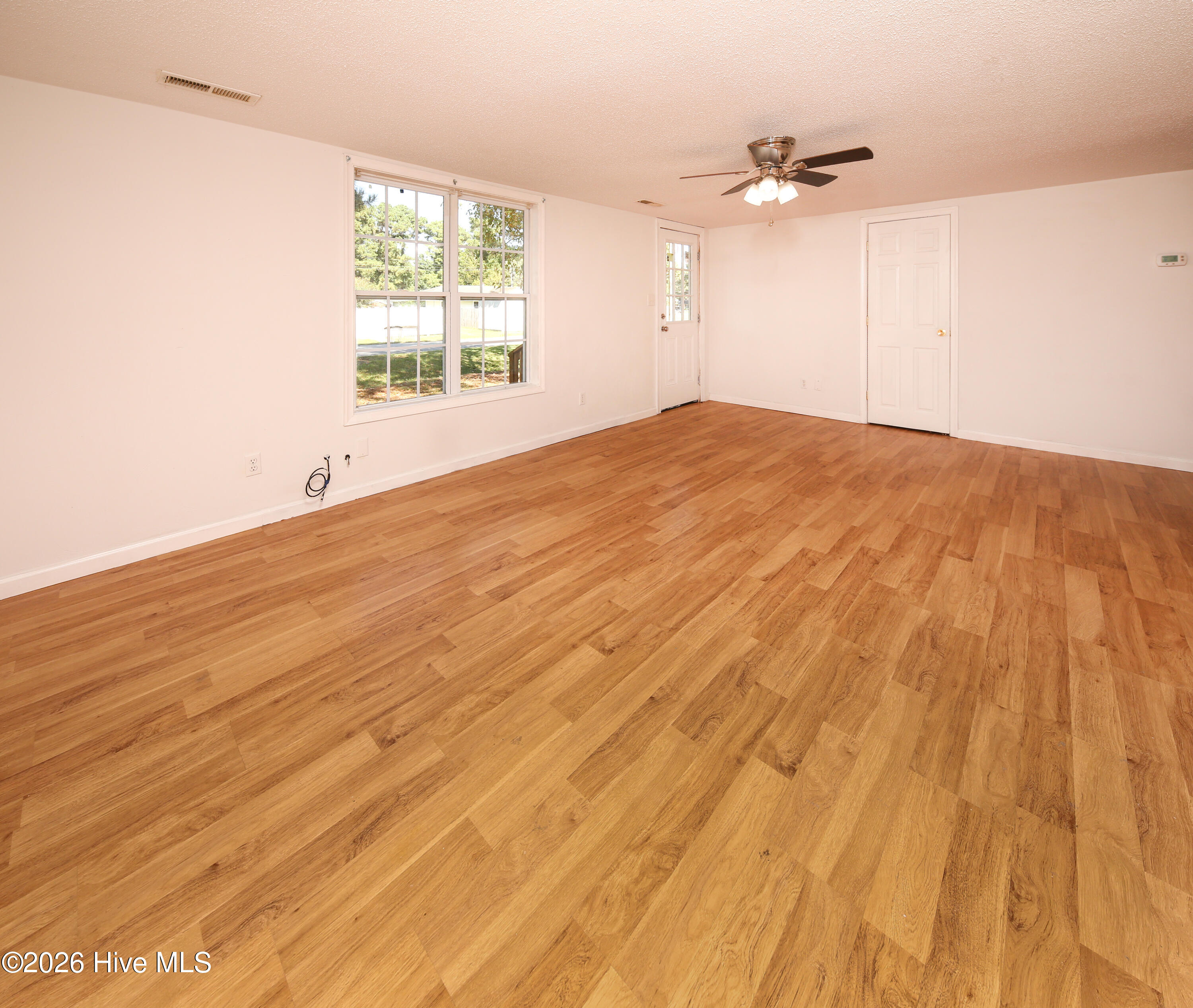 111 Coopers Lane E Property Photo 16