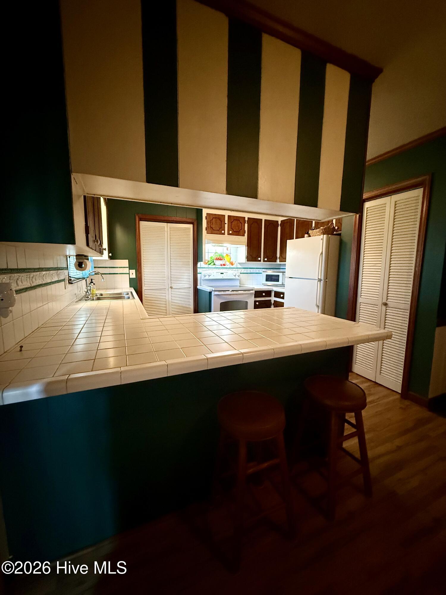 1122 Pineview Road Property Photo 13