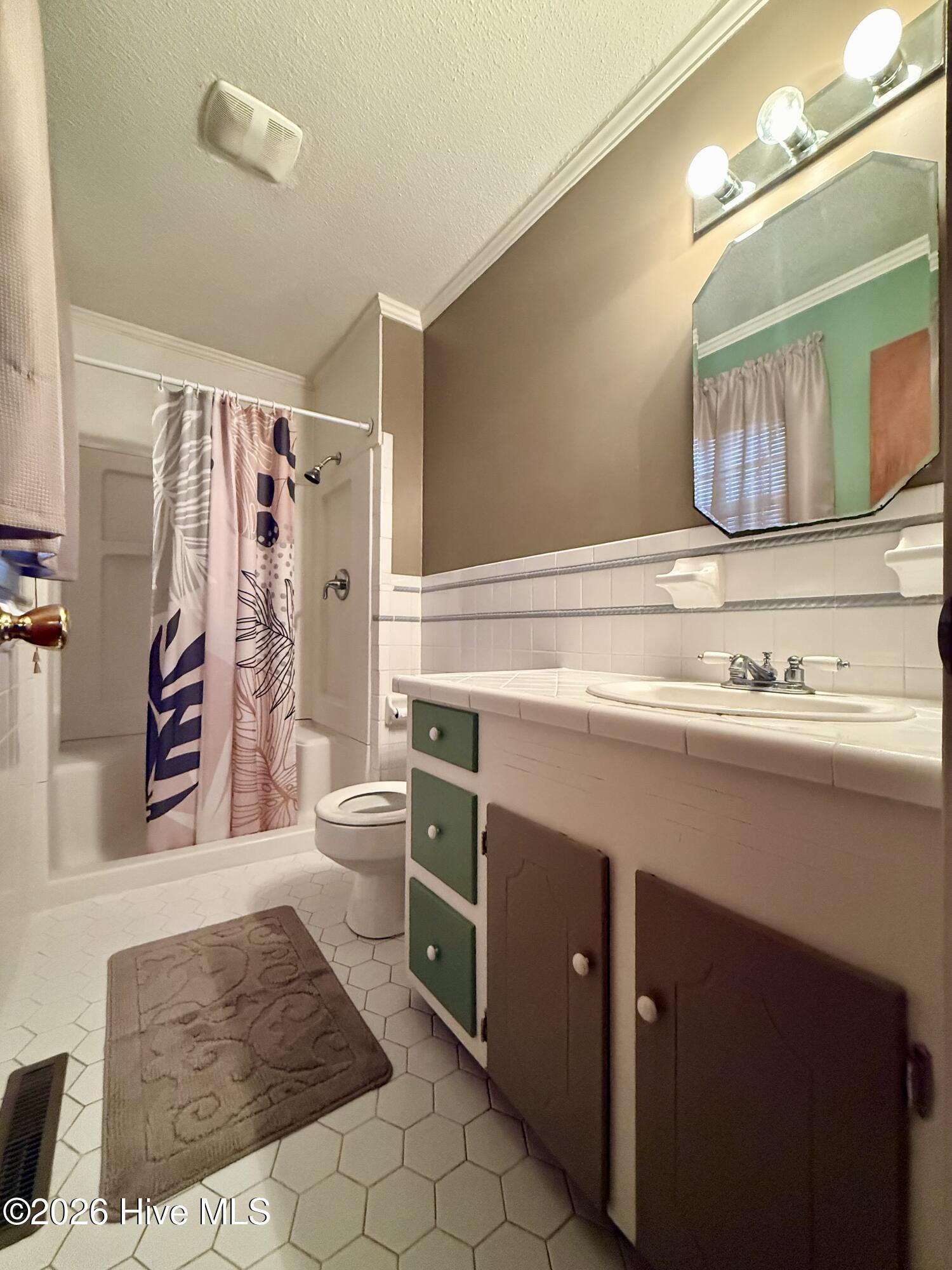 1122 Pineview Road Property Photo 19