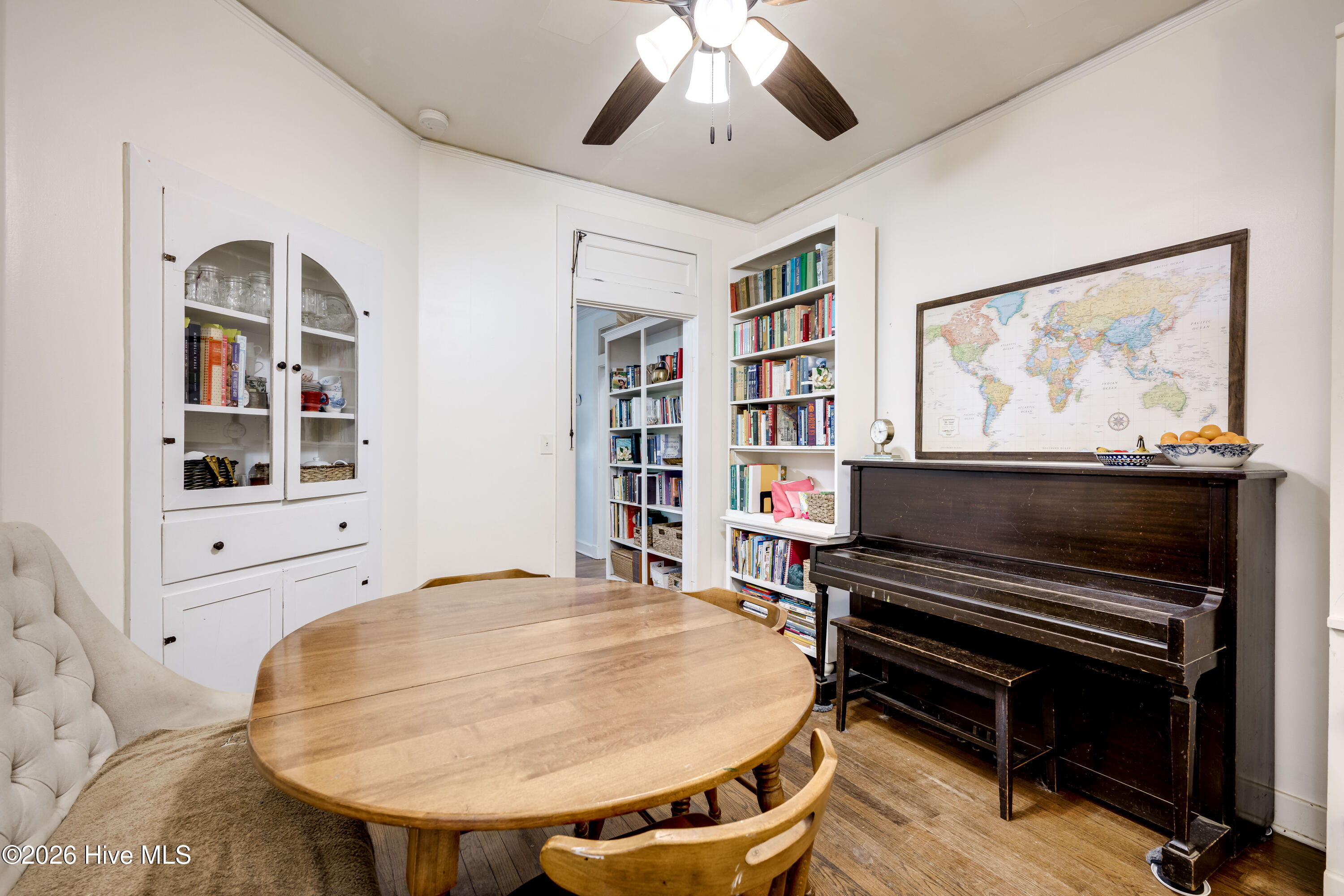 1501 Troupe Street Property Photo 11