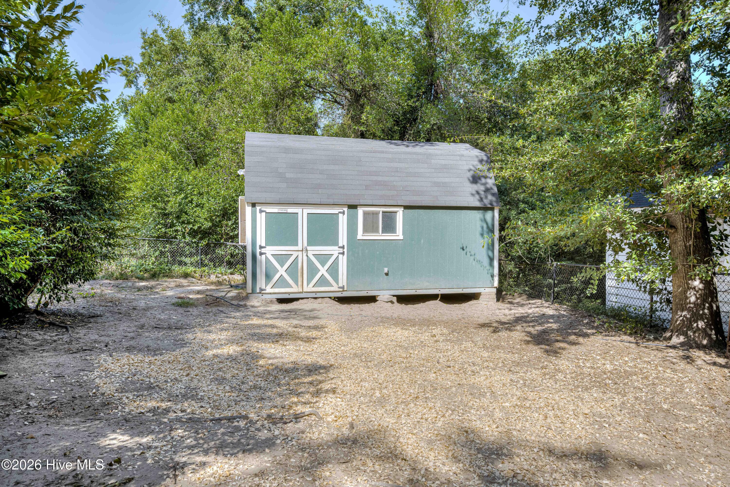 1501 Troupe Street Property Photo 34