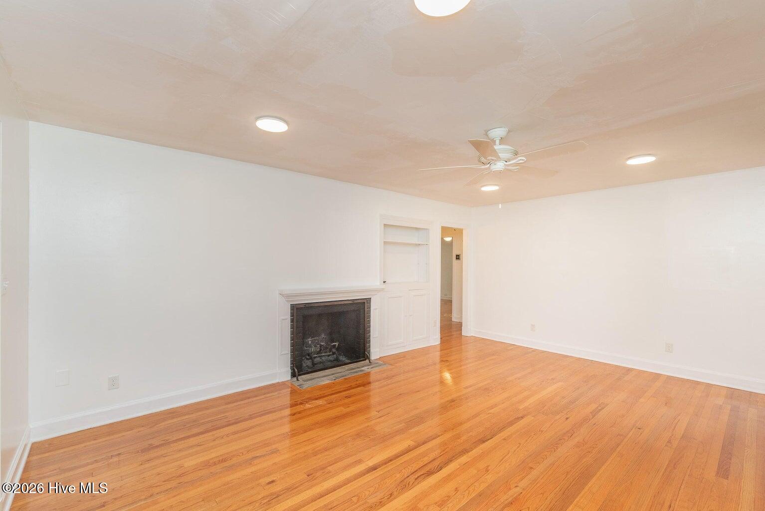 116 Dunbarton Circle Se Property Photo 3