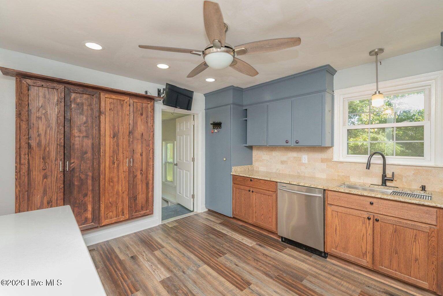 116 Dunbarton Circle Se Property Photo 14