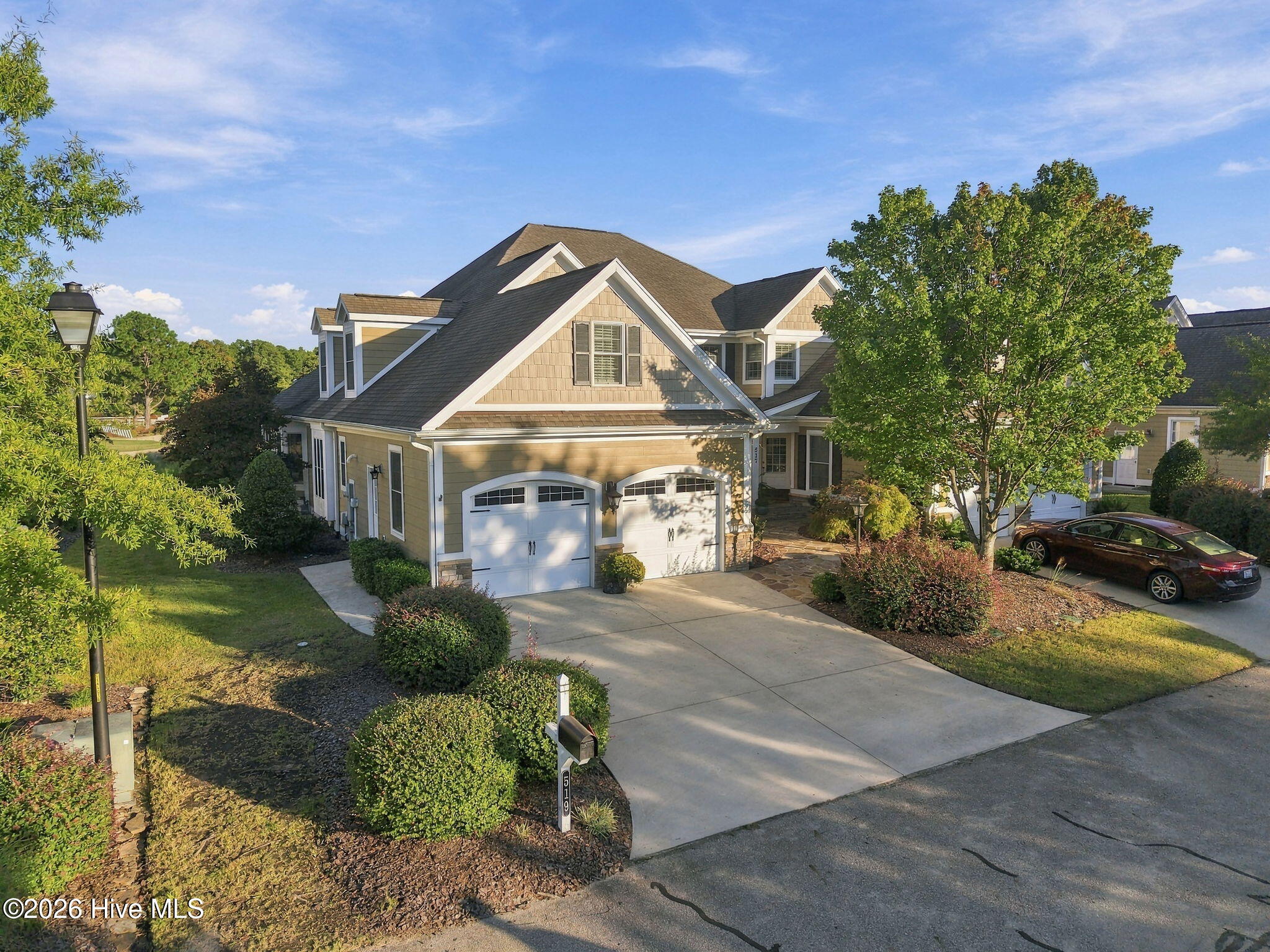 519 Cottage Lane Property Photo 1