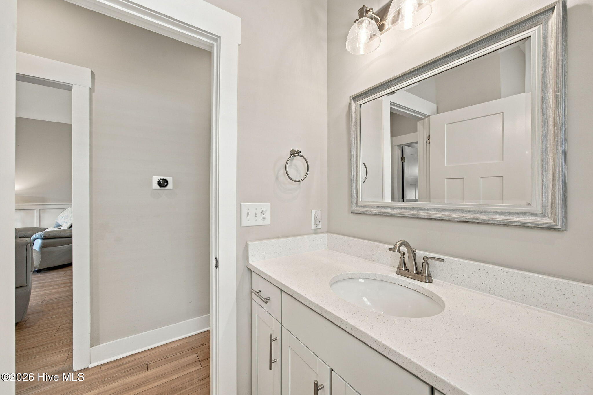 317 Ne 60th Street Property Photo 32
