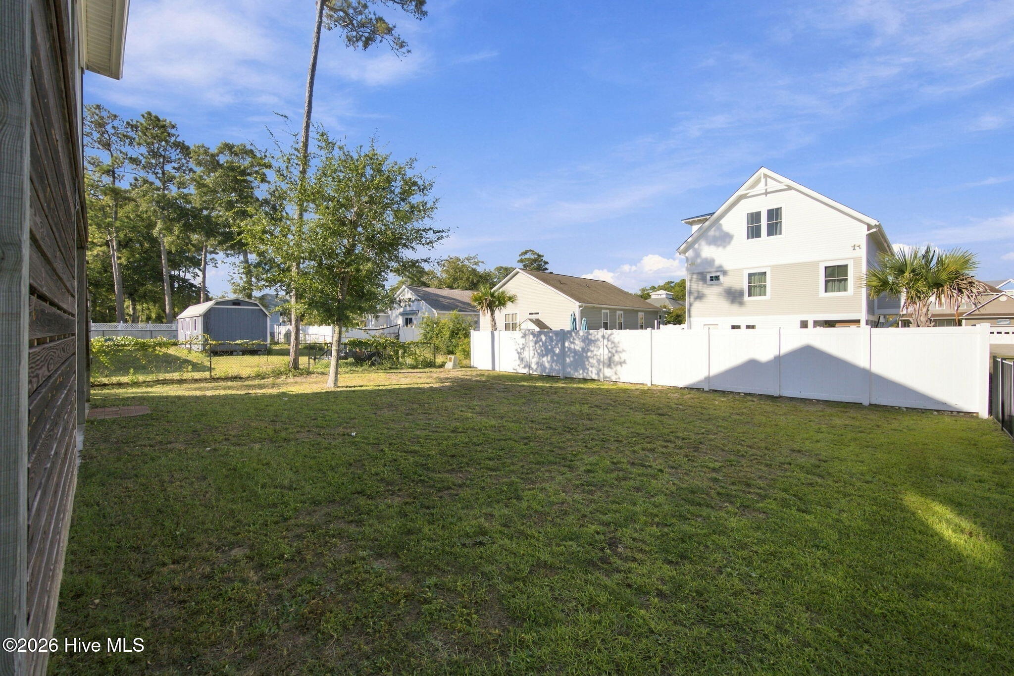 317 Ne 60th Street Property Photo 44