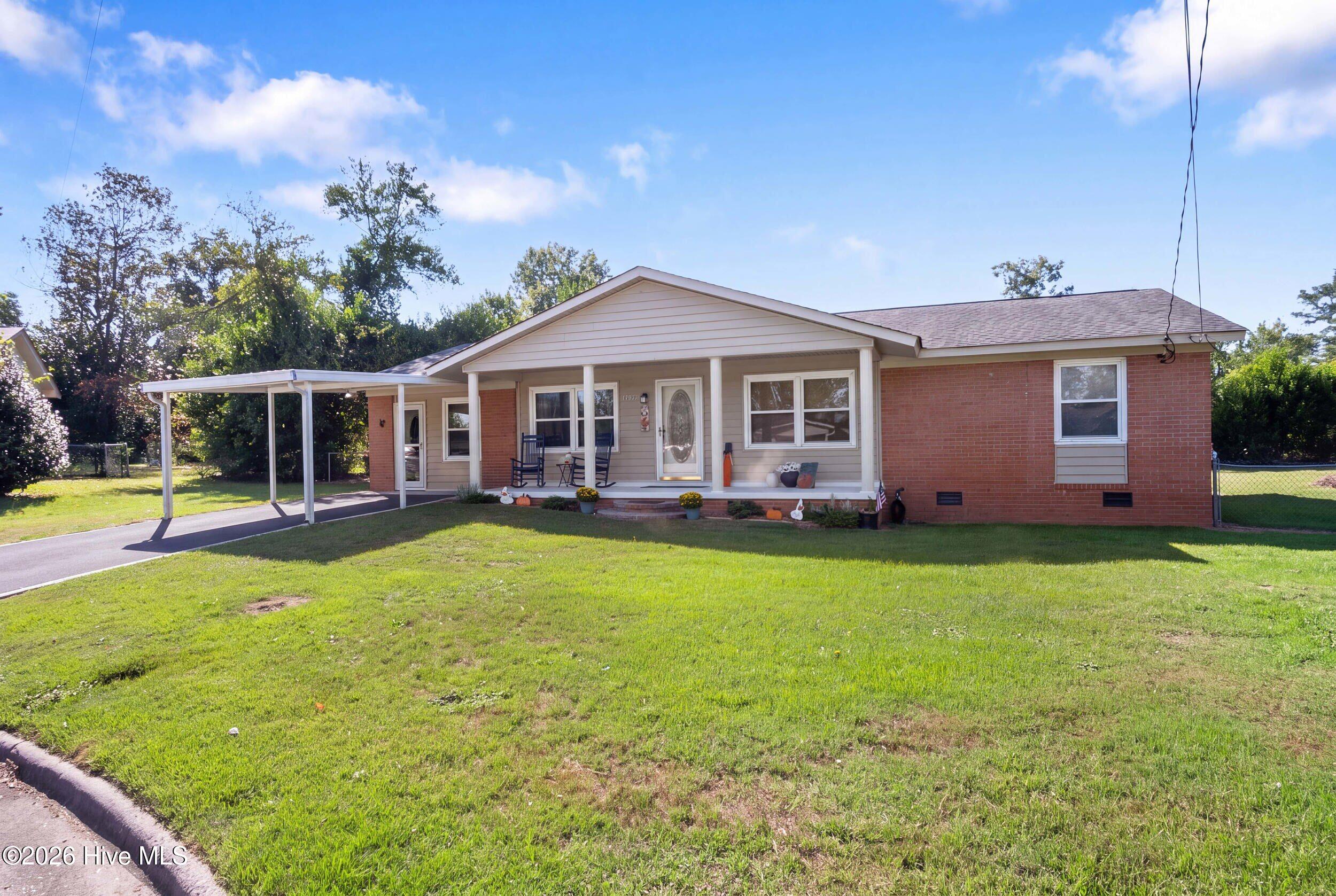 2632 Blueberry Circle Property Photo 4