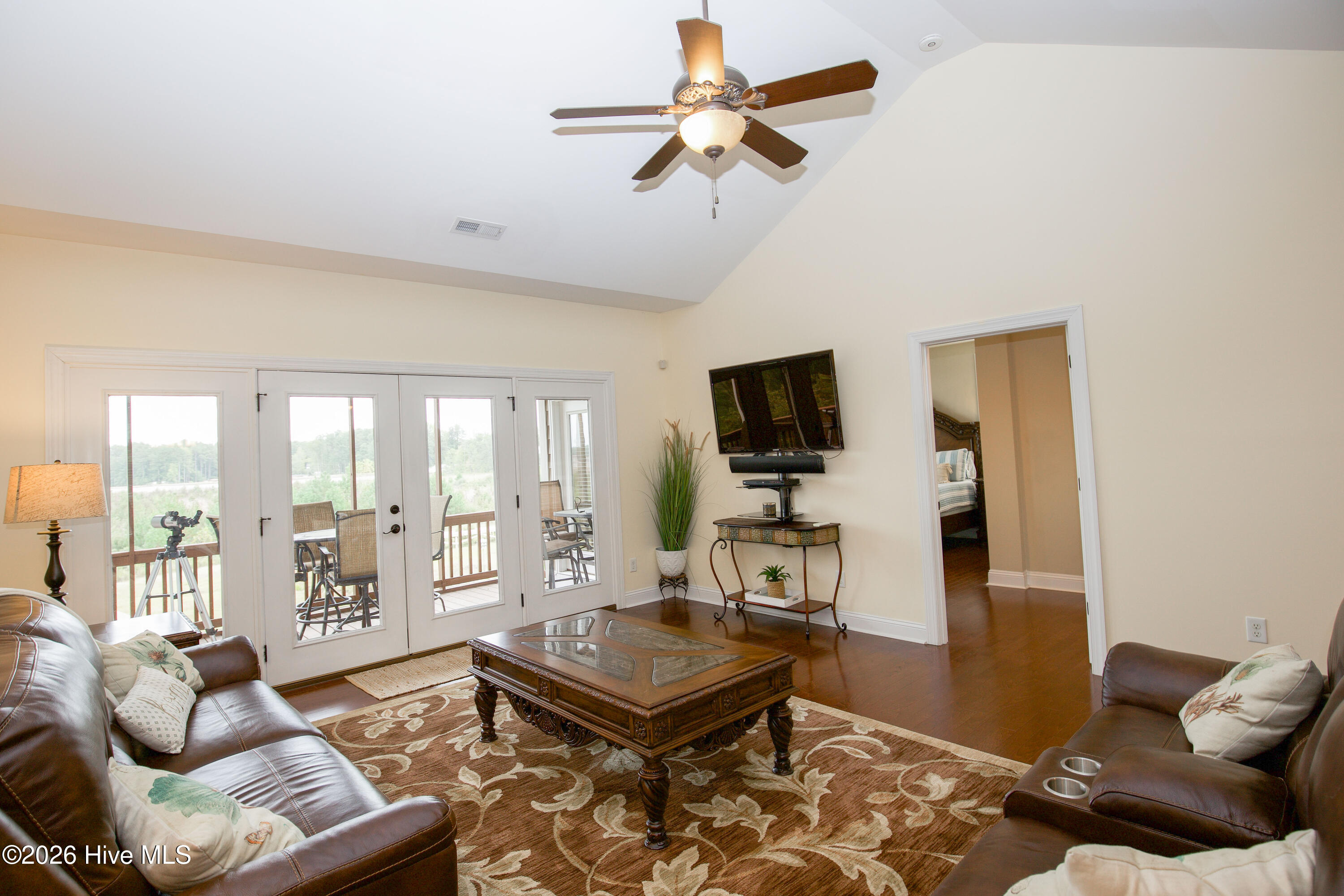899 Seagull Drive Property Photo 7