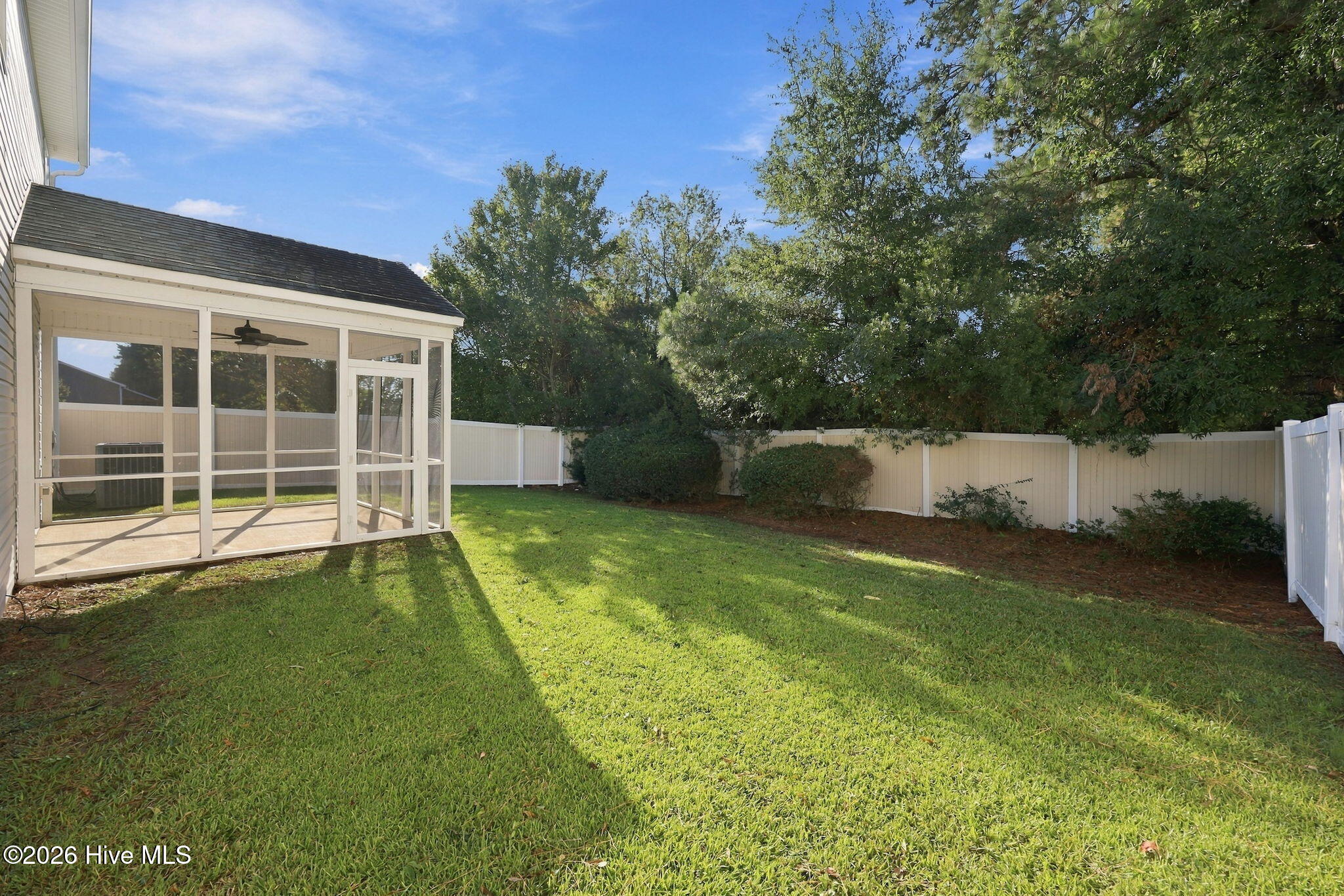 901 Jade Lane Property Photo 11