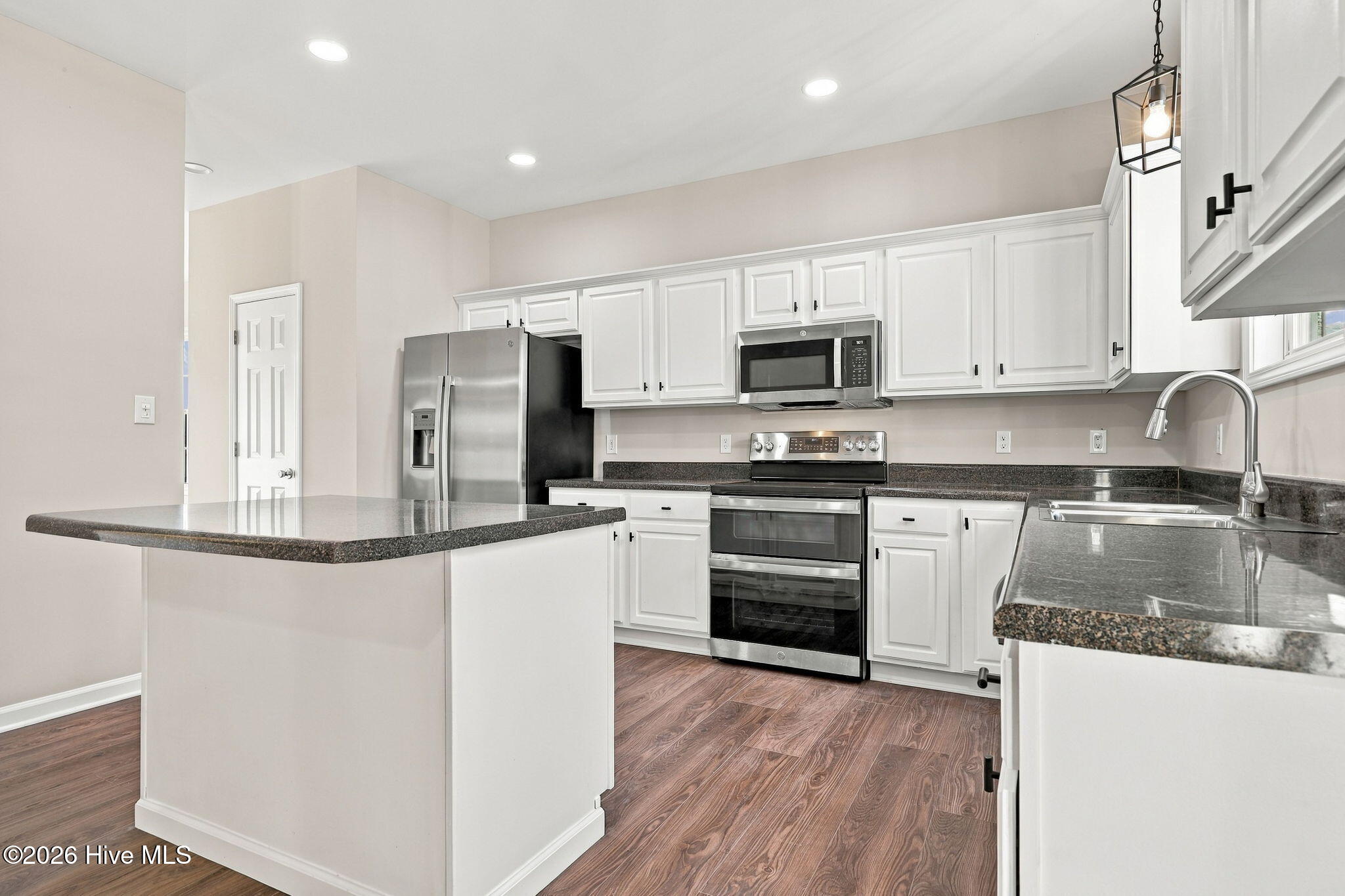 901 Jade Lane Property Photo 24