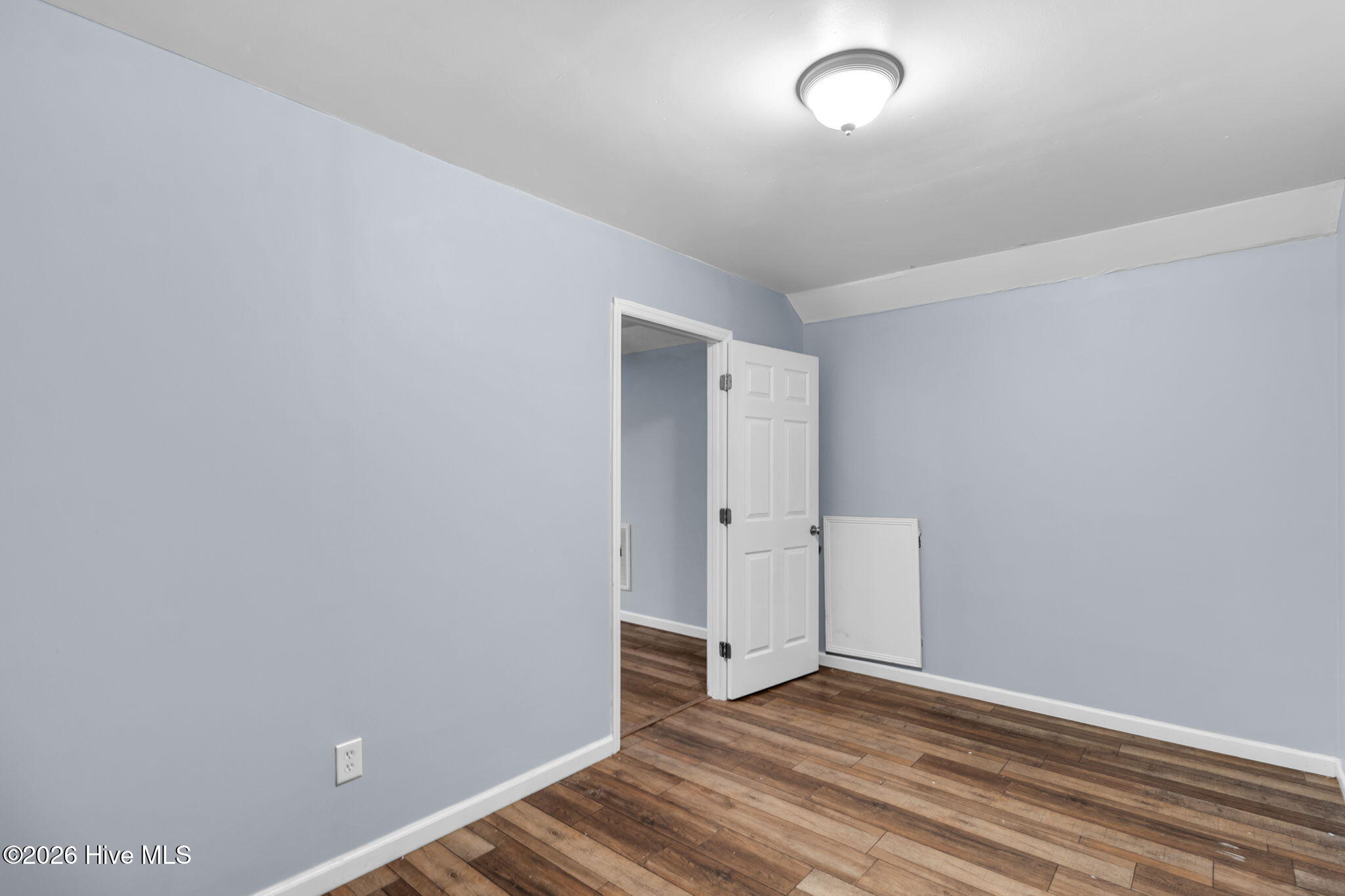7732 Redwood Avenue Property Photo 23