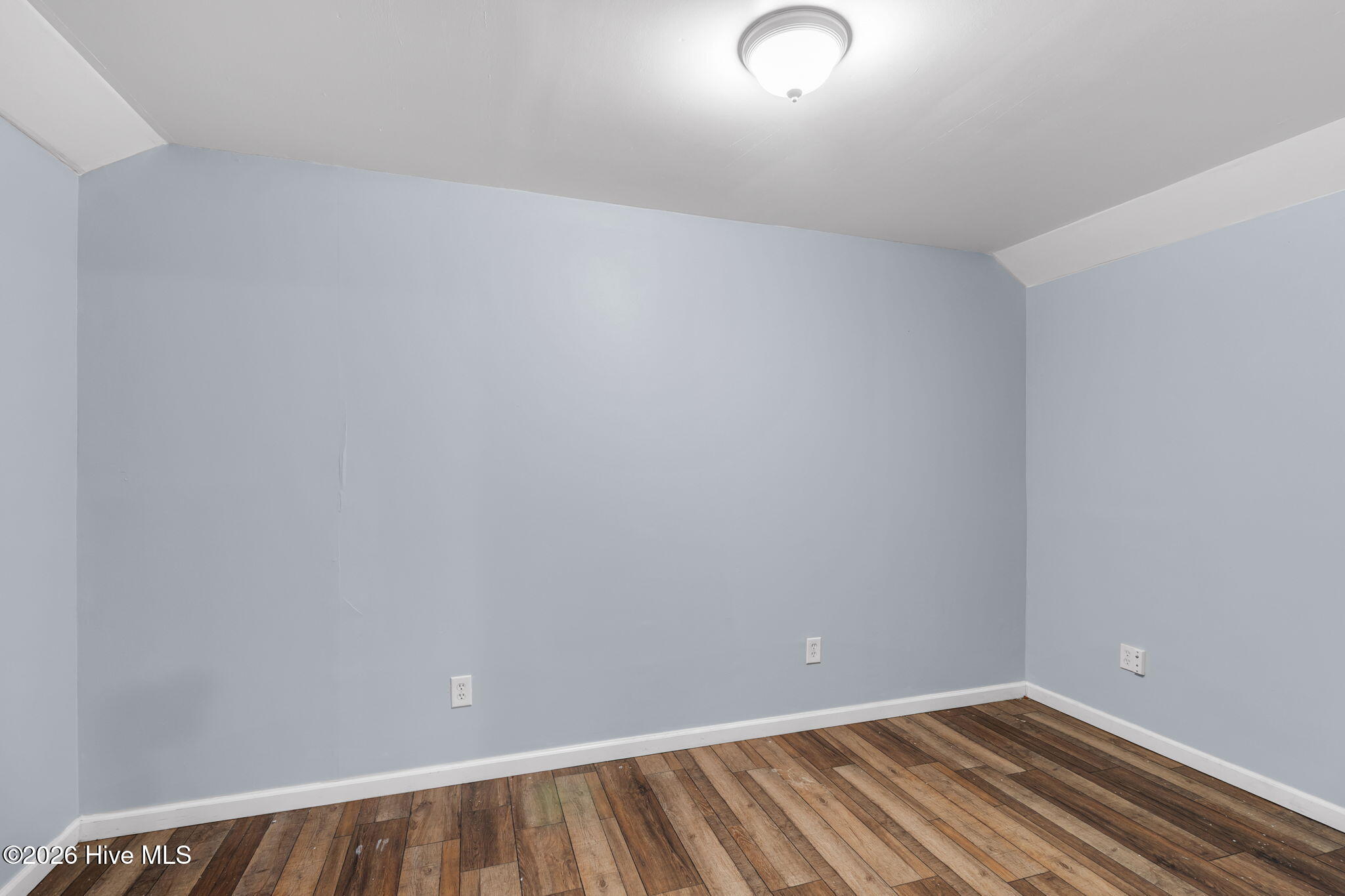7732 Redwood Avenue Property Photo 24