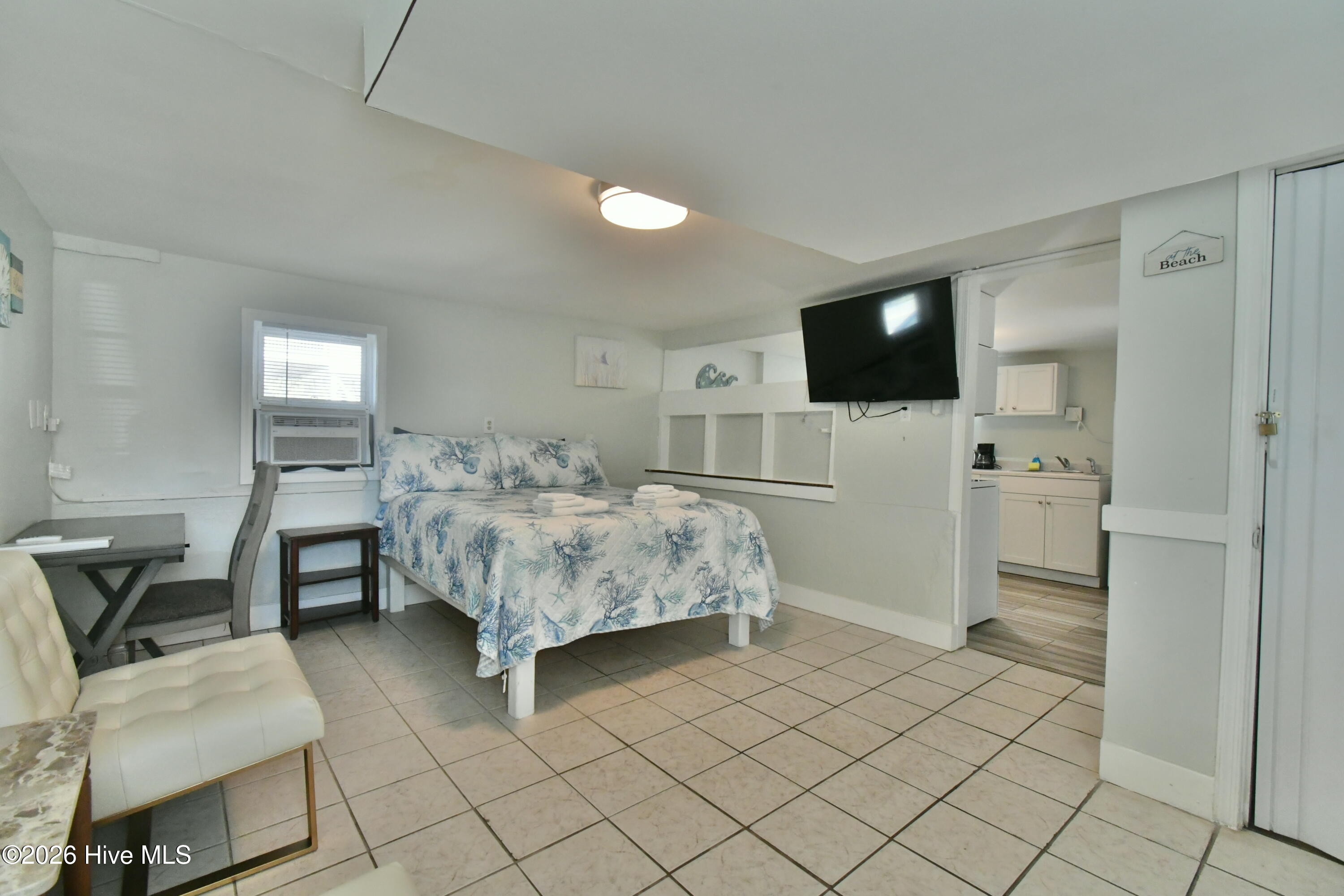 616 Carolina Beach Avenue S Property Photo 12