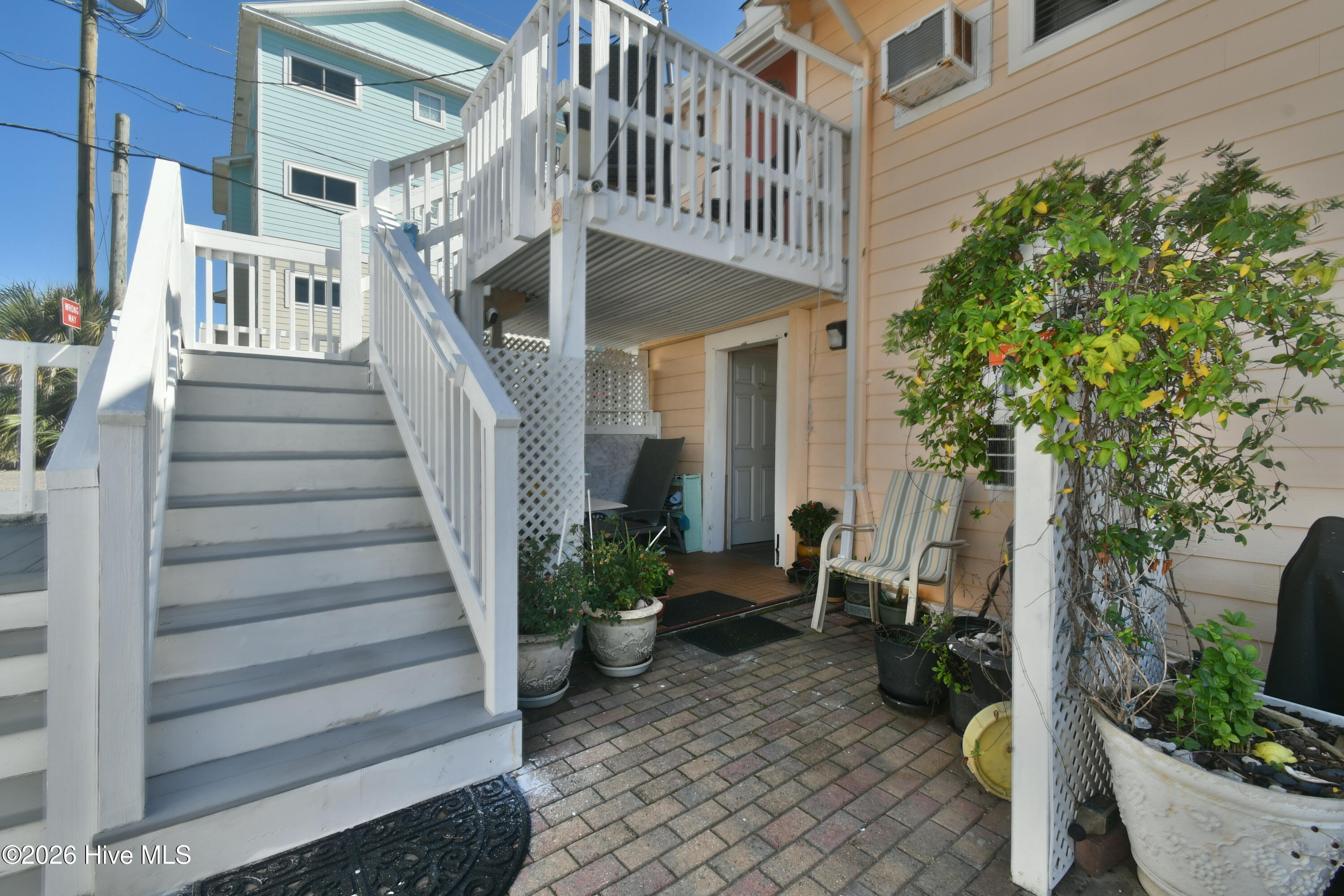 616 Carolina Beach Avenue S Property Photo 13
