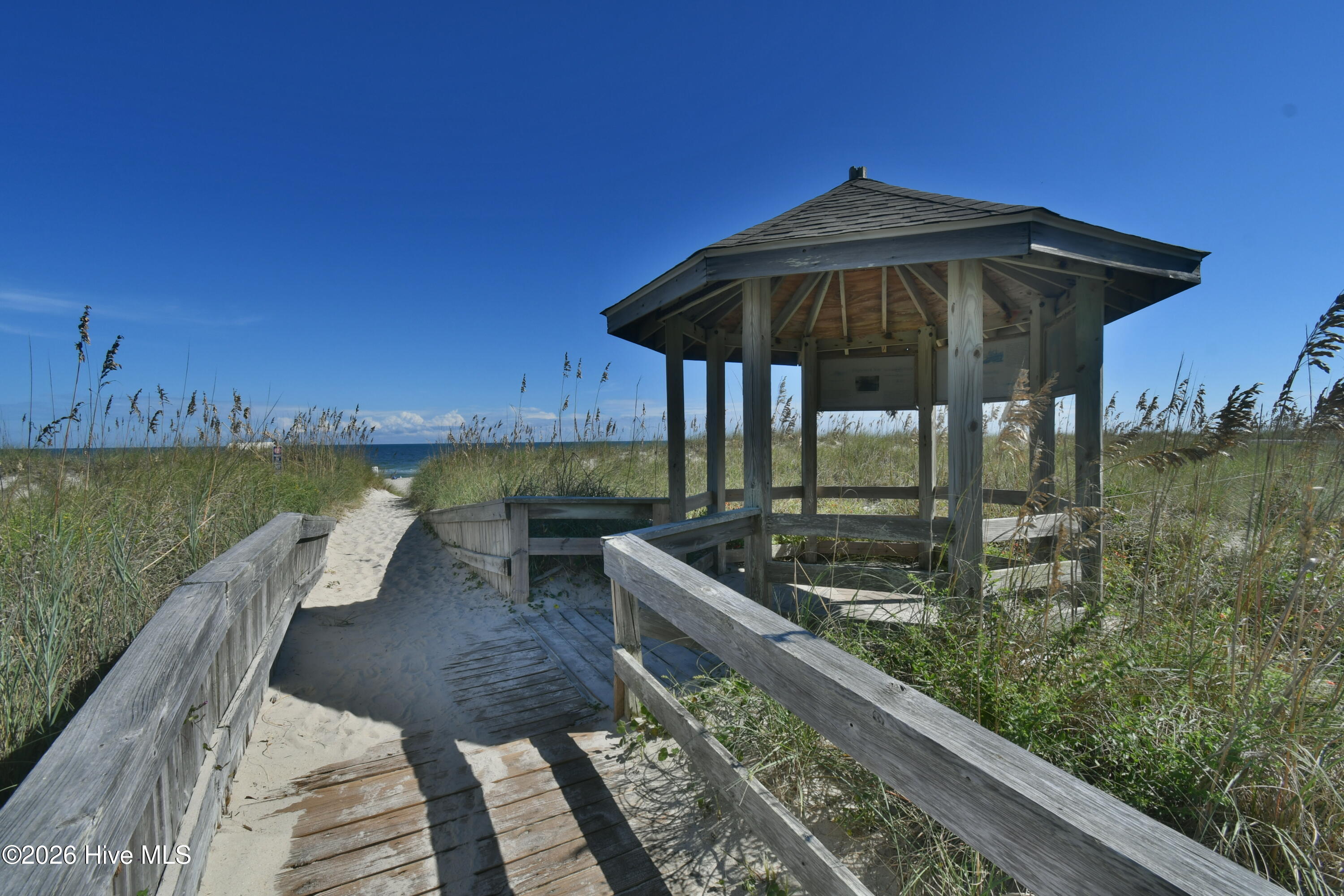 616 Carolina Beach Avenue S Property Photo 31
