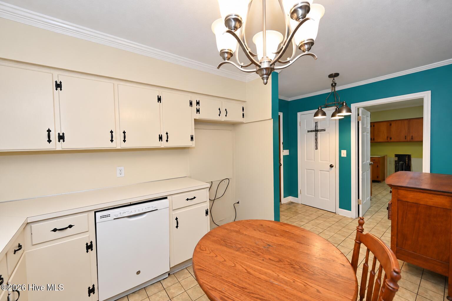 571 Coleman Road Property Photo 11