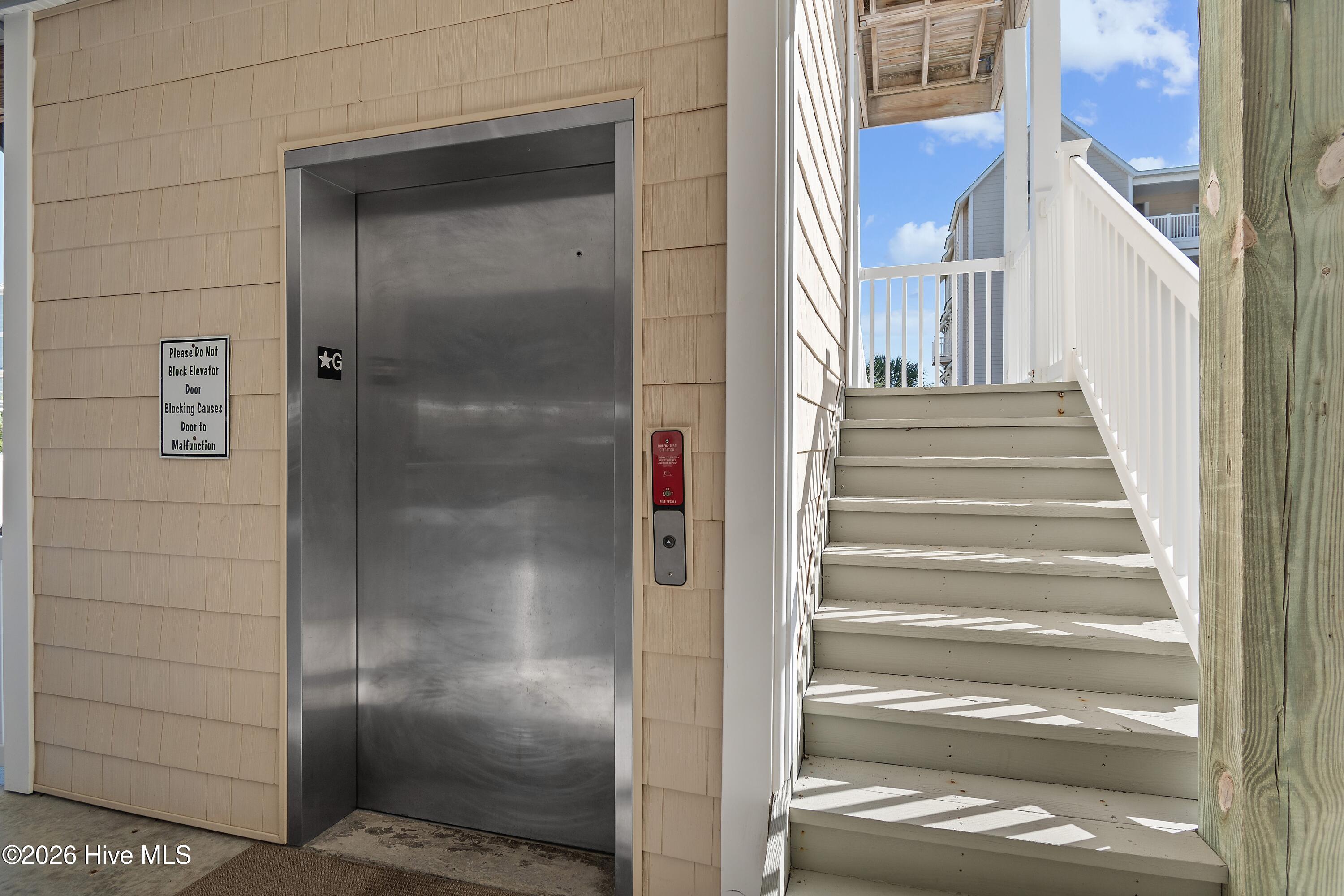 123 Via Old Sound Boulevard #c Property Photo 9
