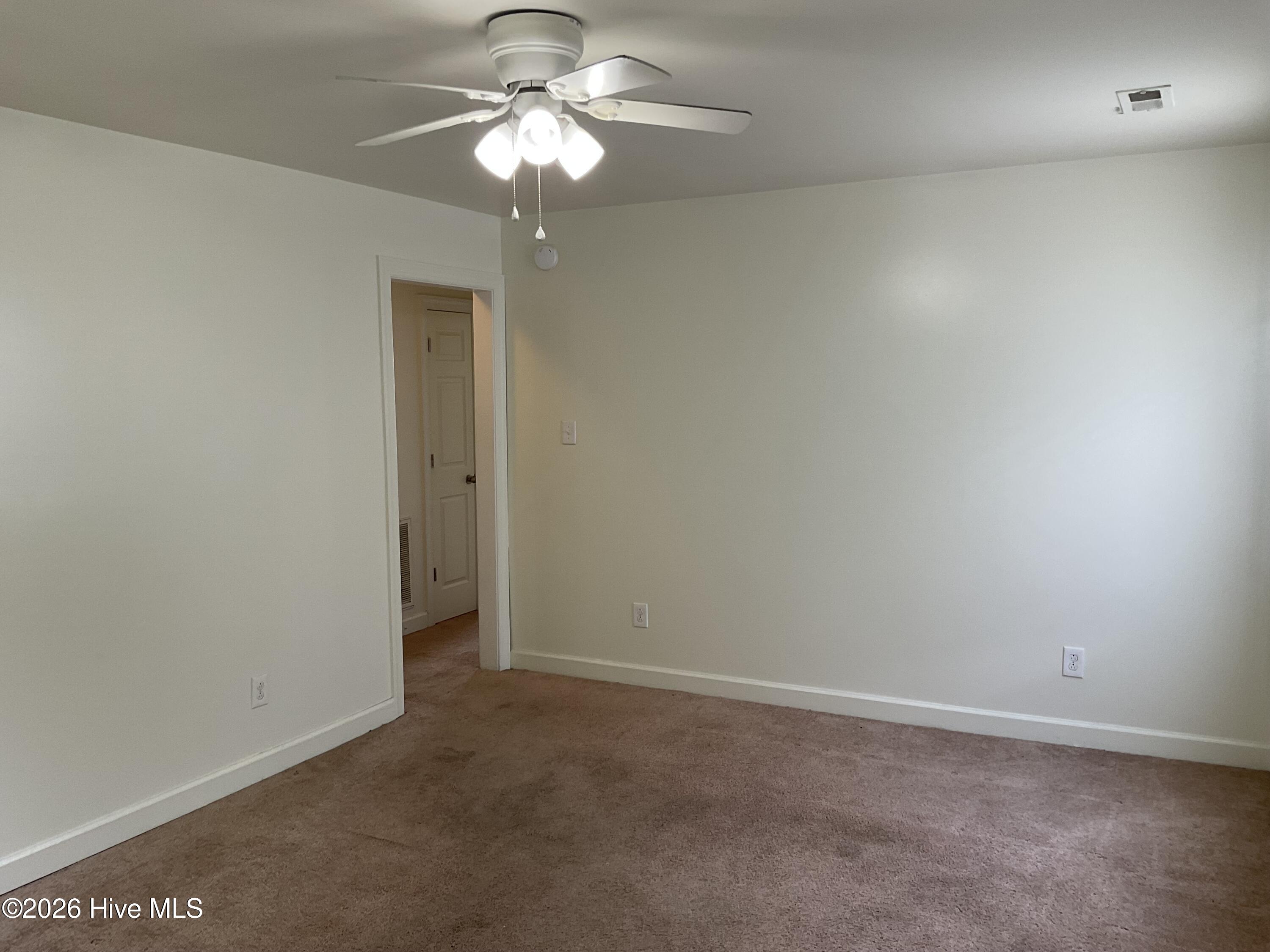 601 New River Drive Property Photo 5