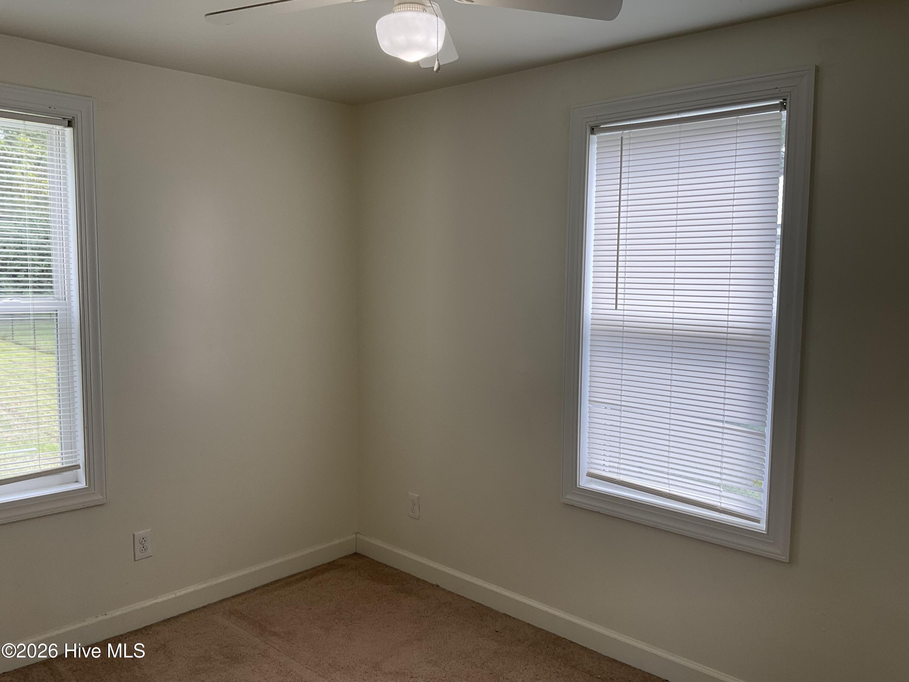 601 New River Drive Property Photo 8