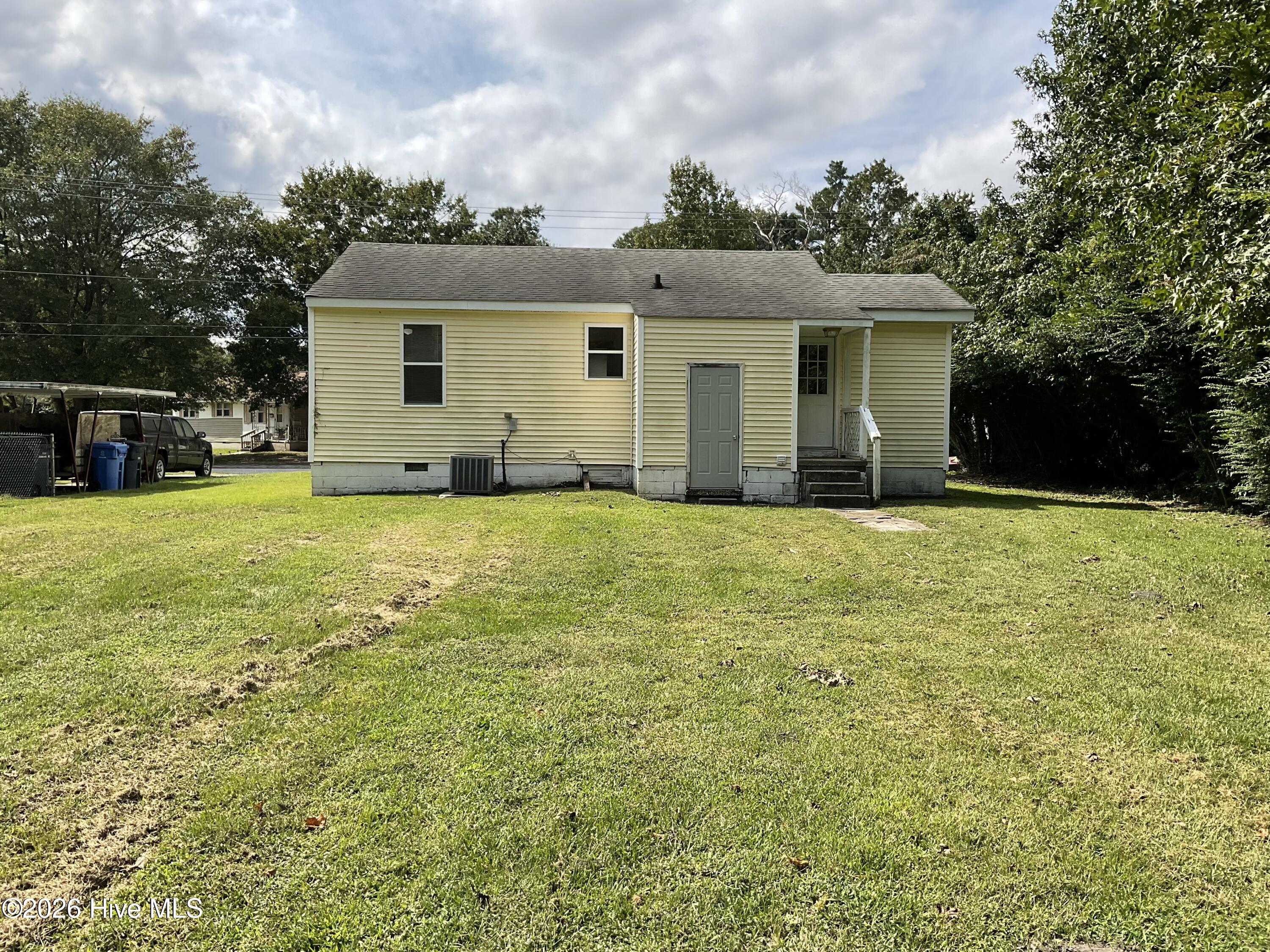 601 New River Drive Property Photo 12