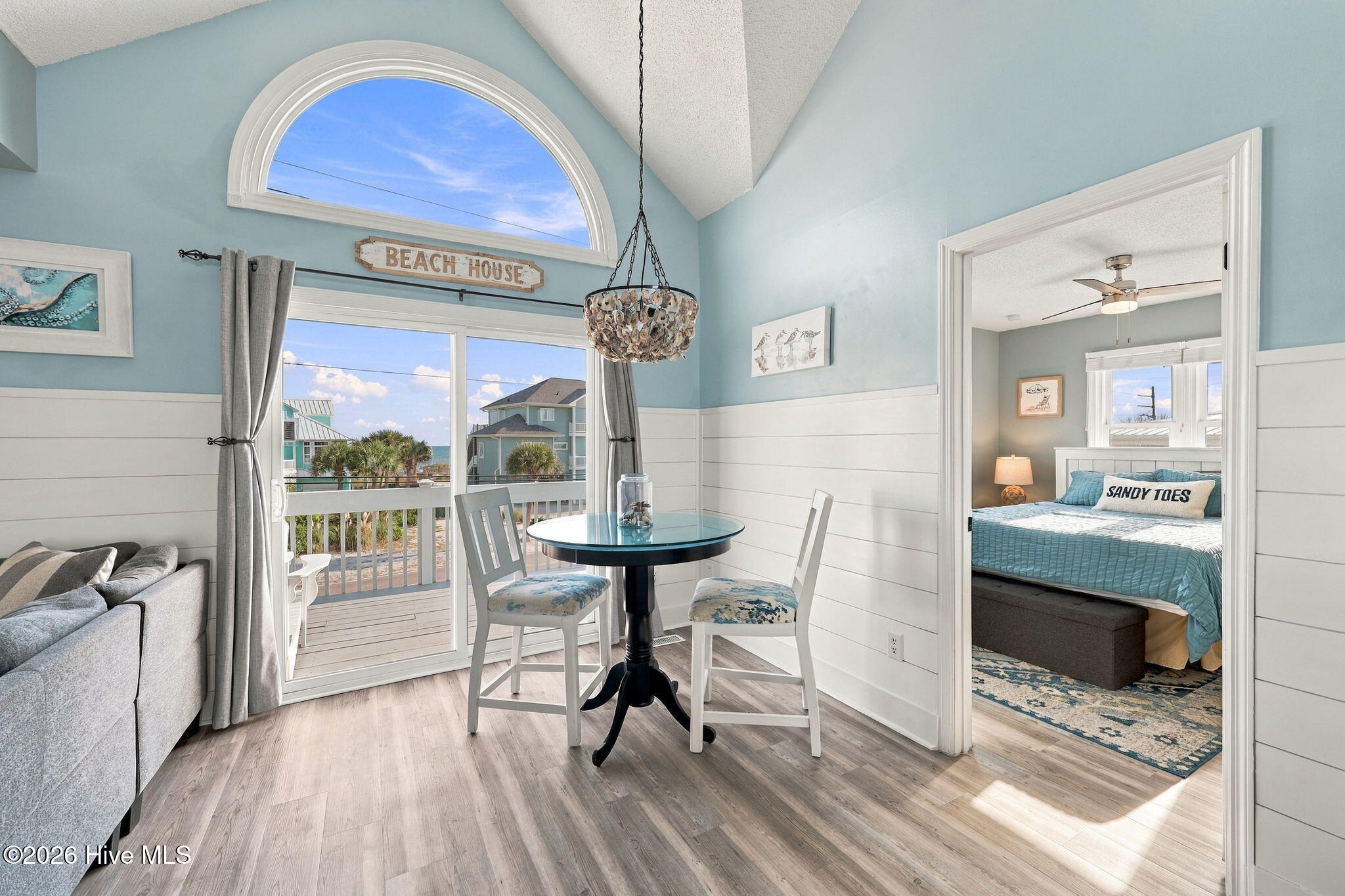 1069 New River Inlet Road Property Photo 16