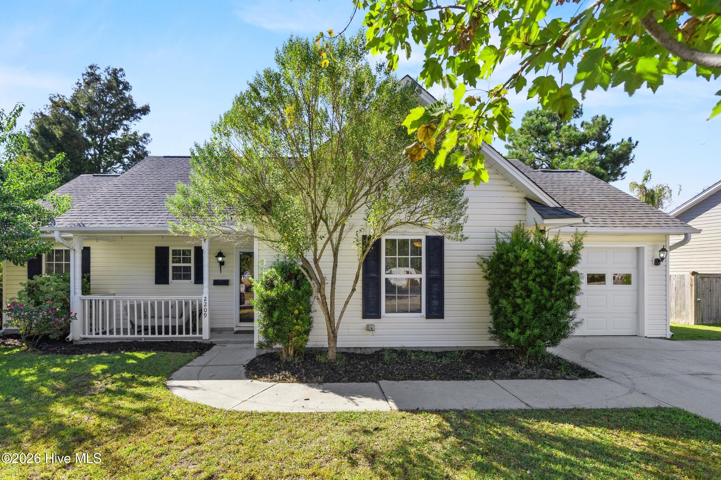 2209 White Road Property Photo 2