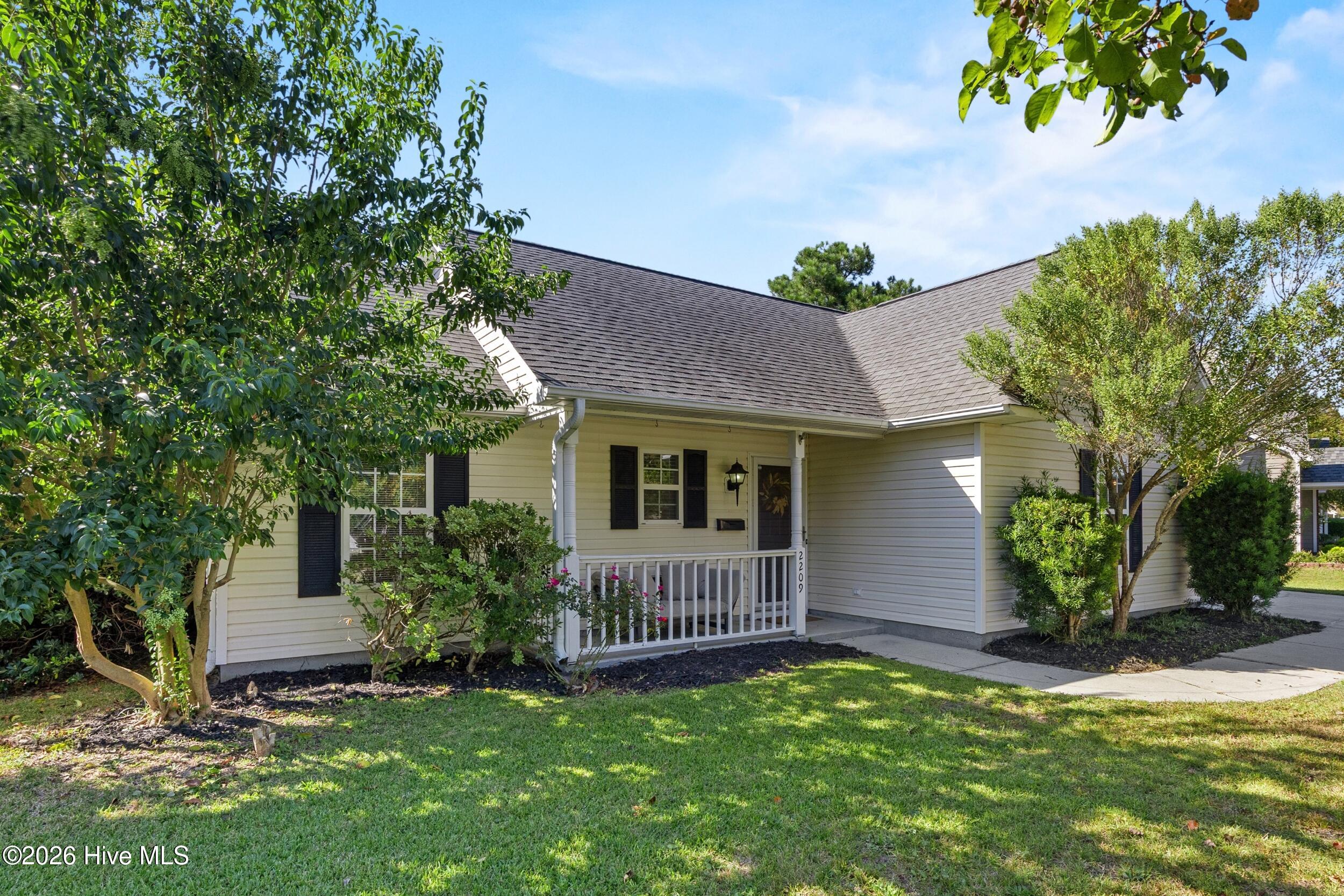 2209 White Road Property Photo 3