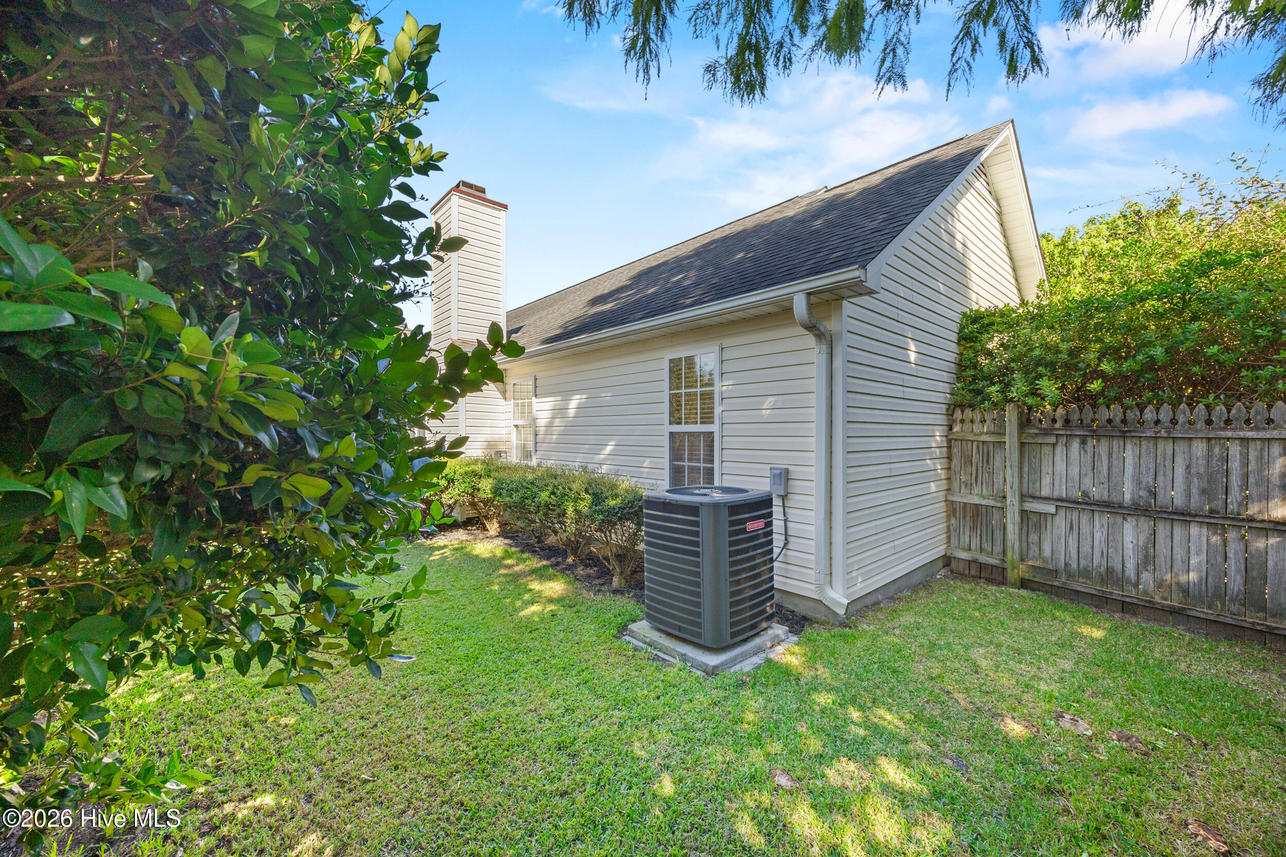 2209 White Road Property Photo 32