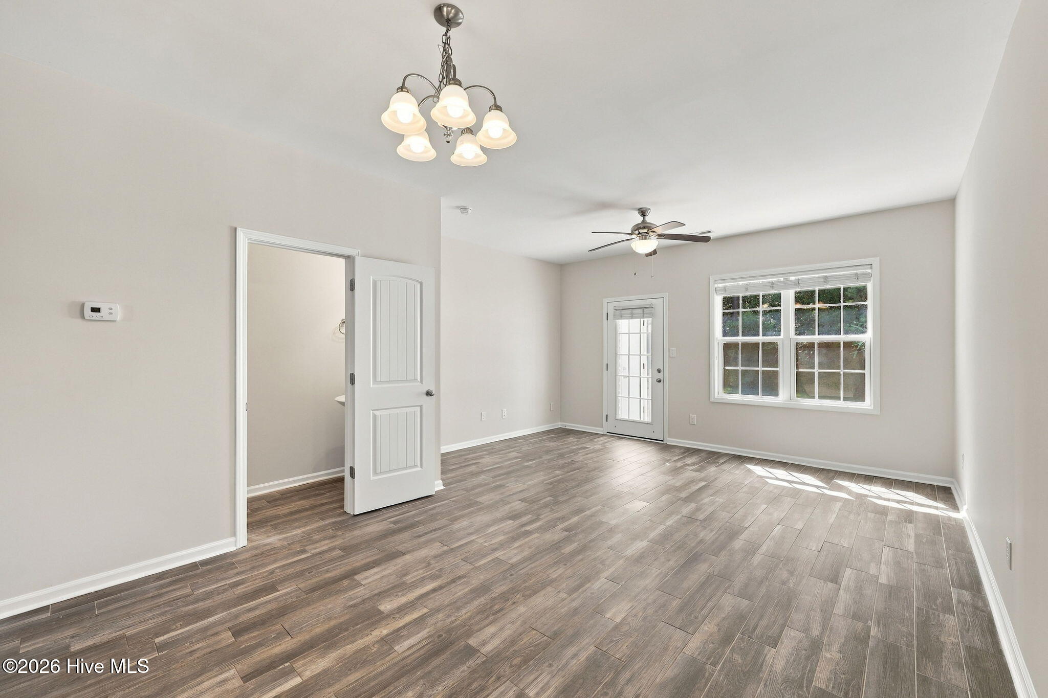 131 Beacon Woods Drive Property Photo 11