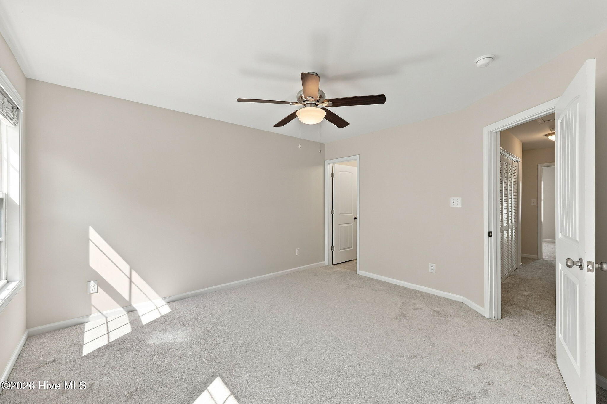 131 Beacon Woods Drive Property Photo 16