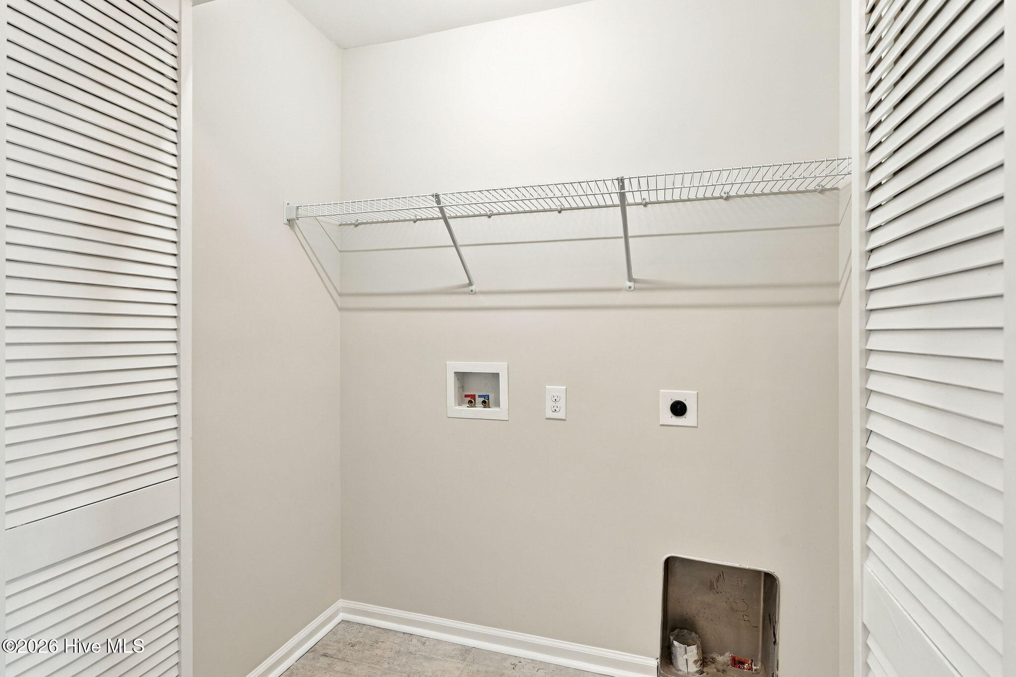 131 Beacon Woods Drive Property Photo 22