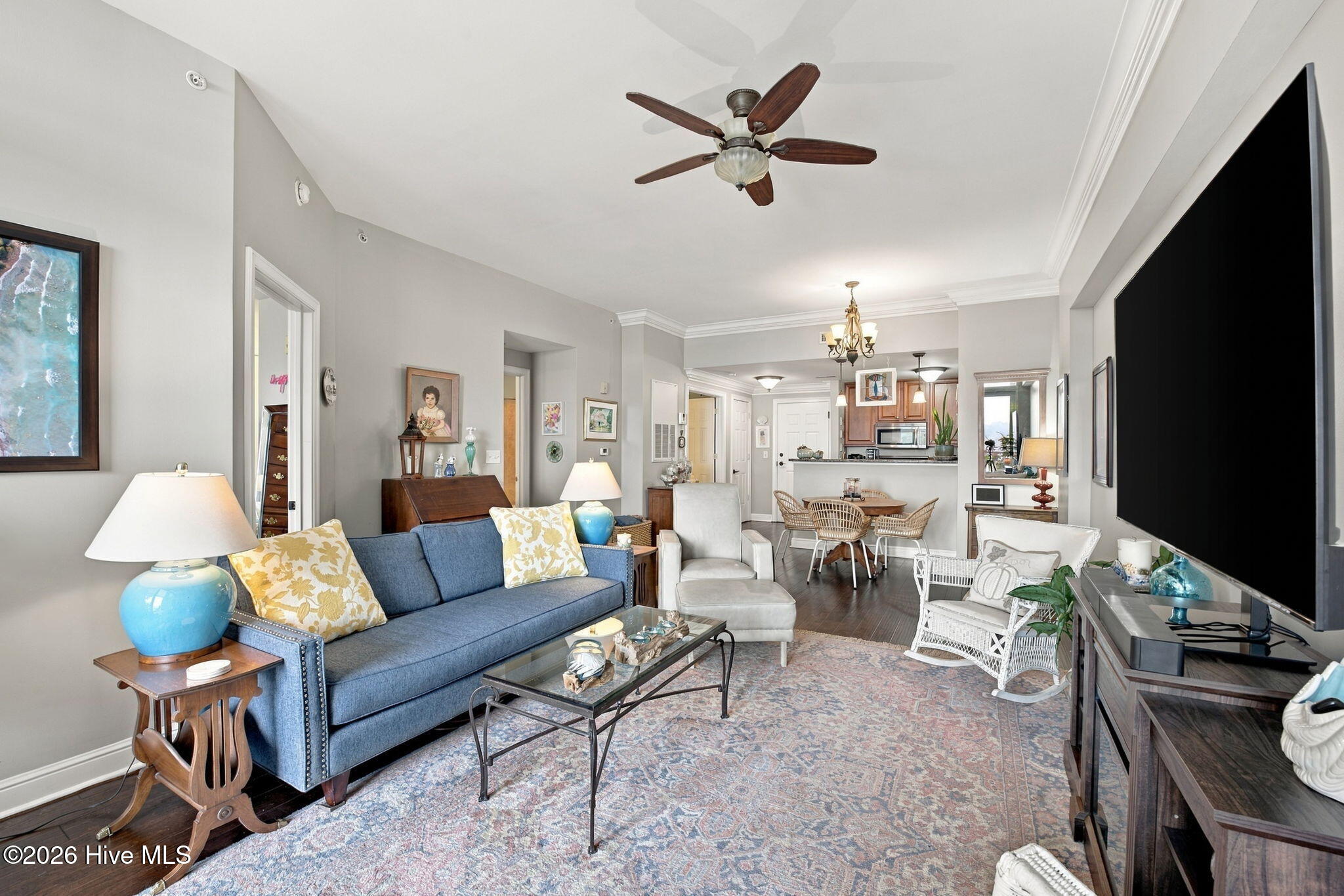 305 Sky Sail Boulevard Property Photo 3