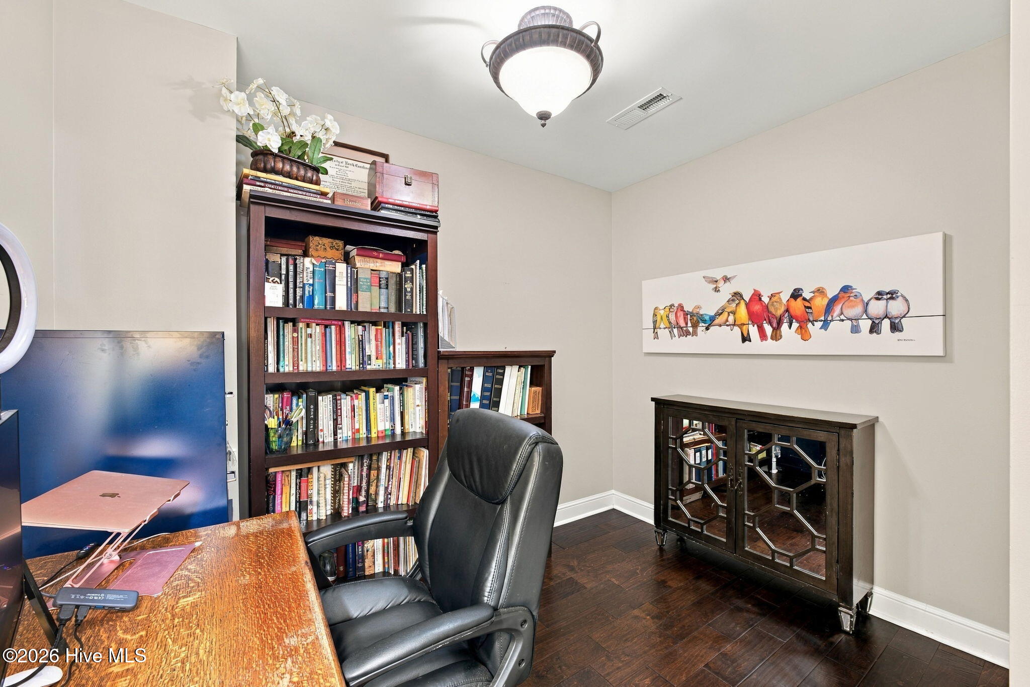 305 Sky Sail Boulevard Property Photo 21