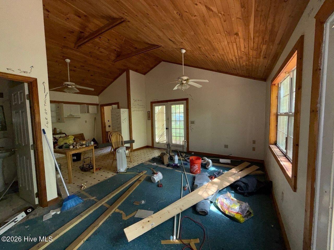 61 Manny Lane Property Photo 12