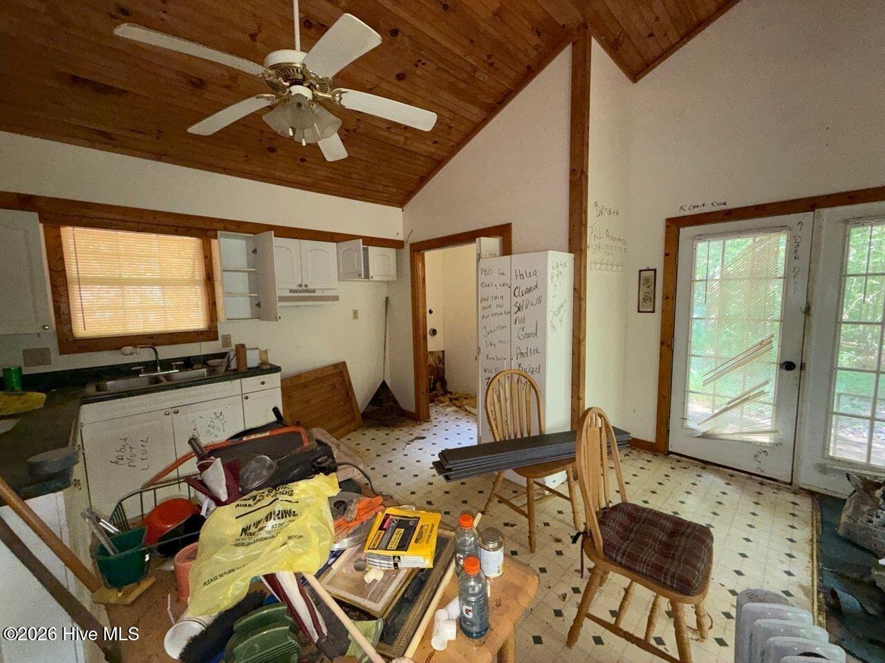 61 Manny Lane Property Photo 15