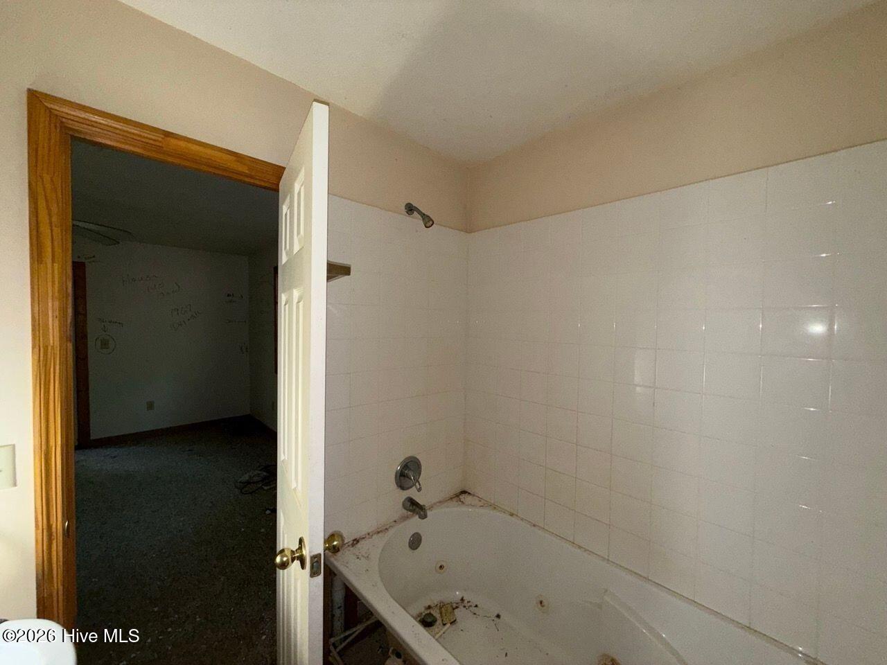 61 Manny Lane Property Photo 24