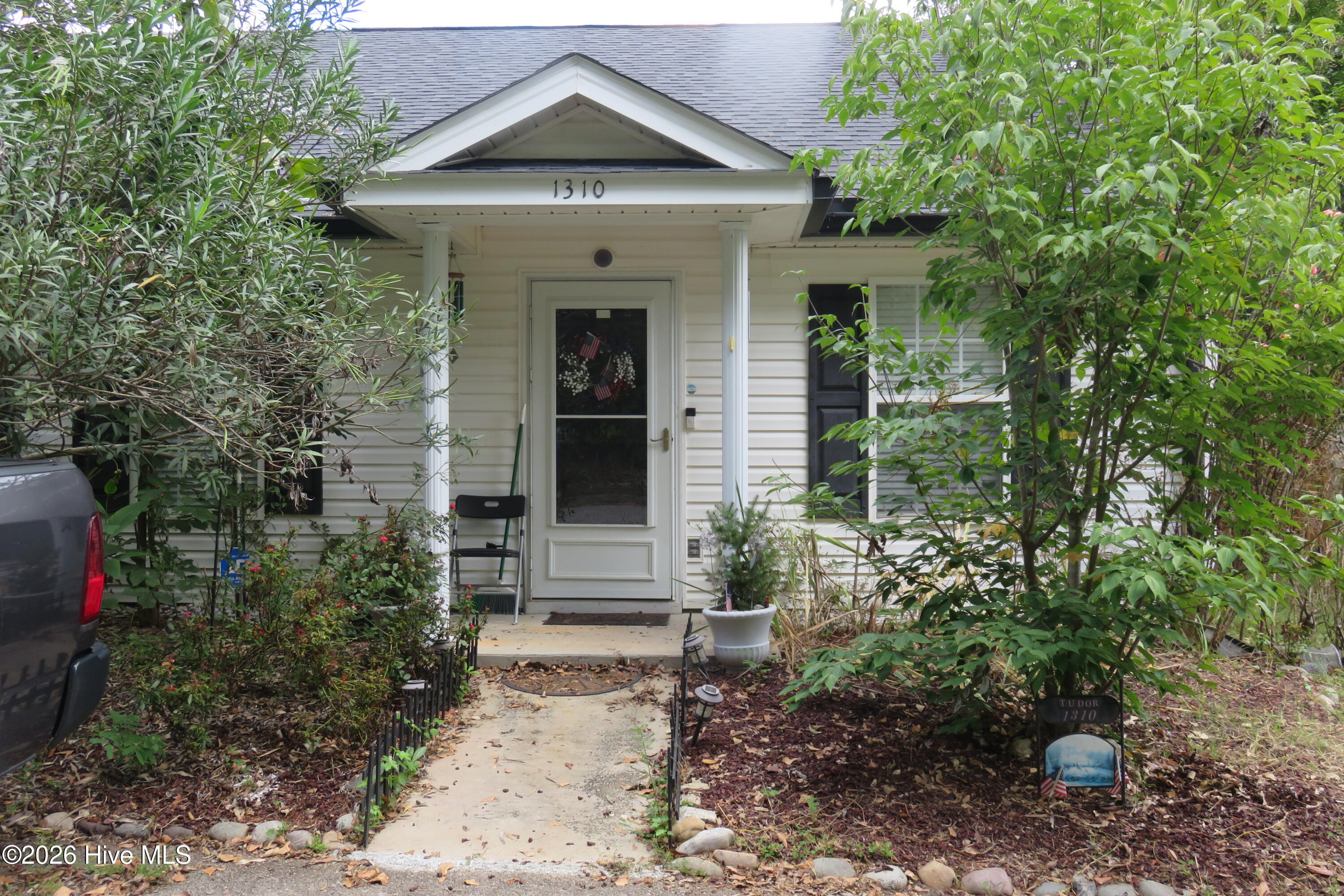 1310 Crawford Creek Place Property Photo 1