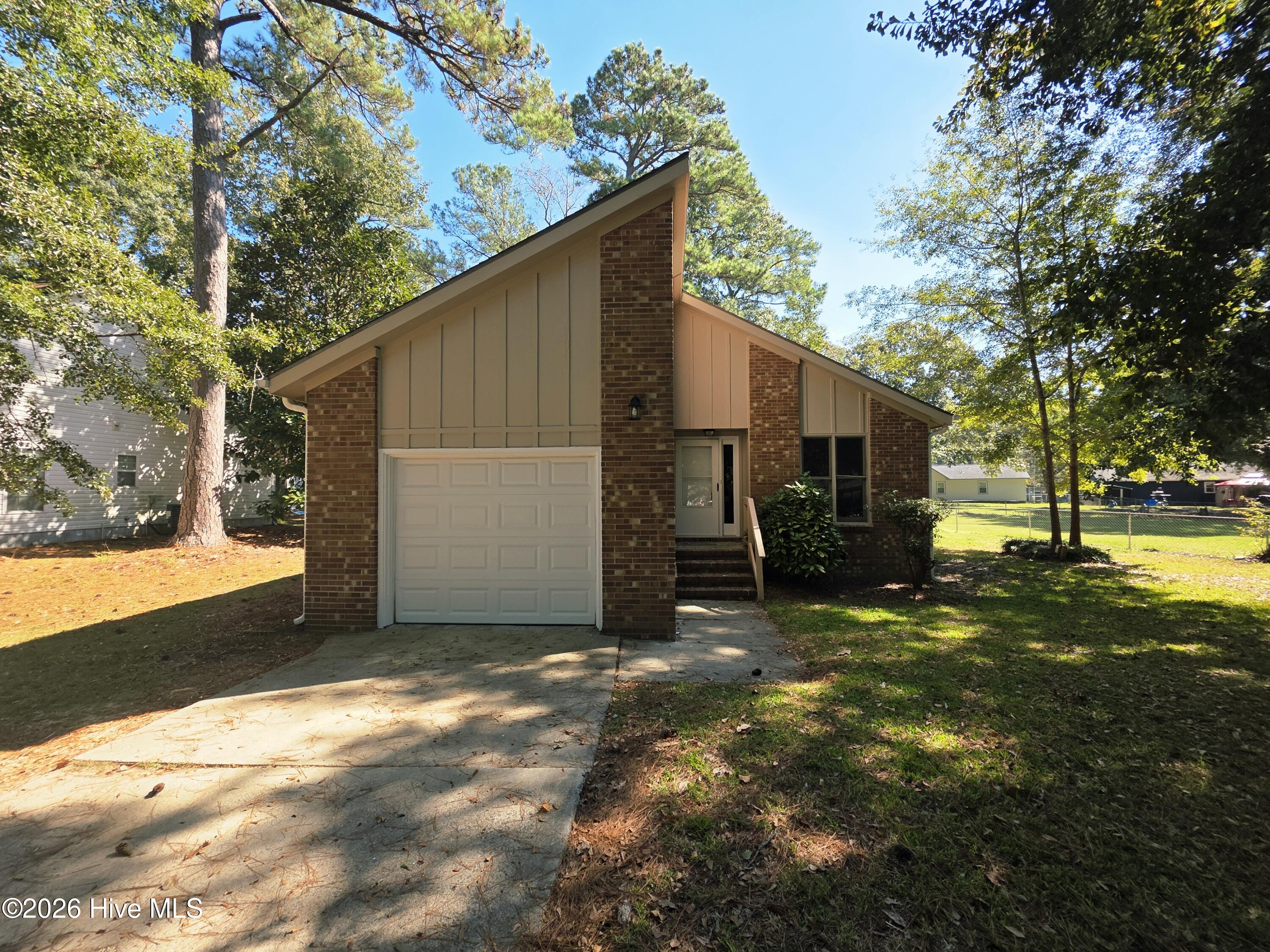 1003 Stillwood Circle Property Photo 1