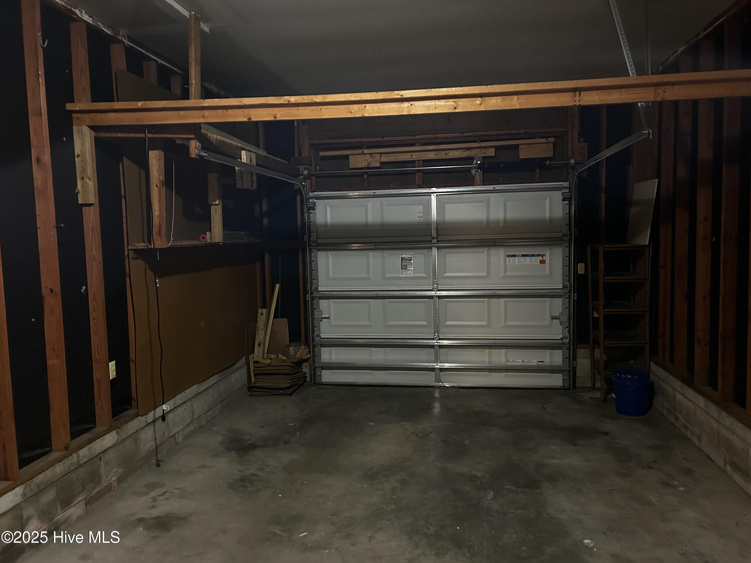 1003 Stillwood Circle Property Photo 6