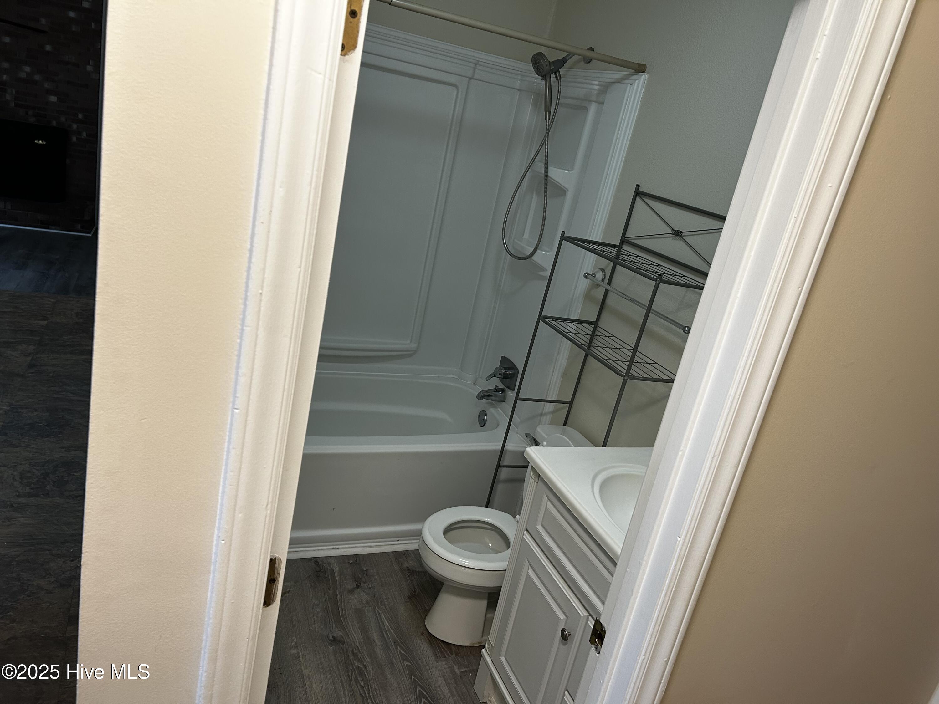 1003 Stillwood Circle Property Photo 8