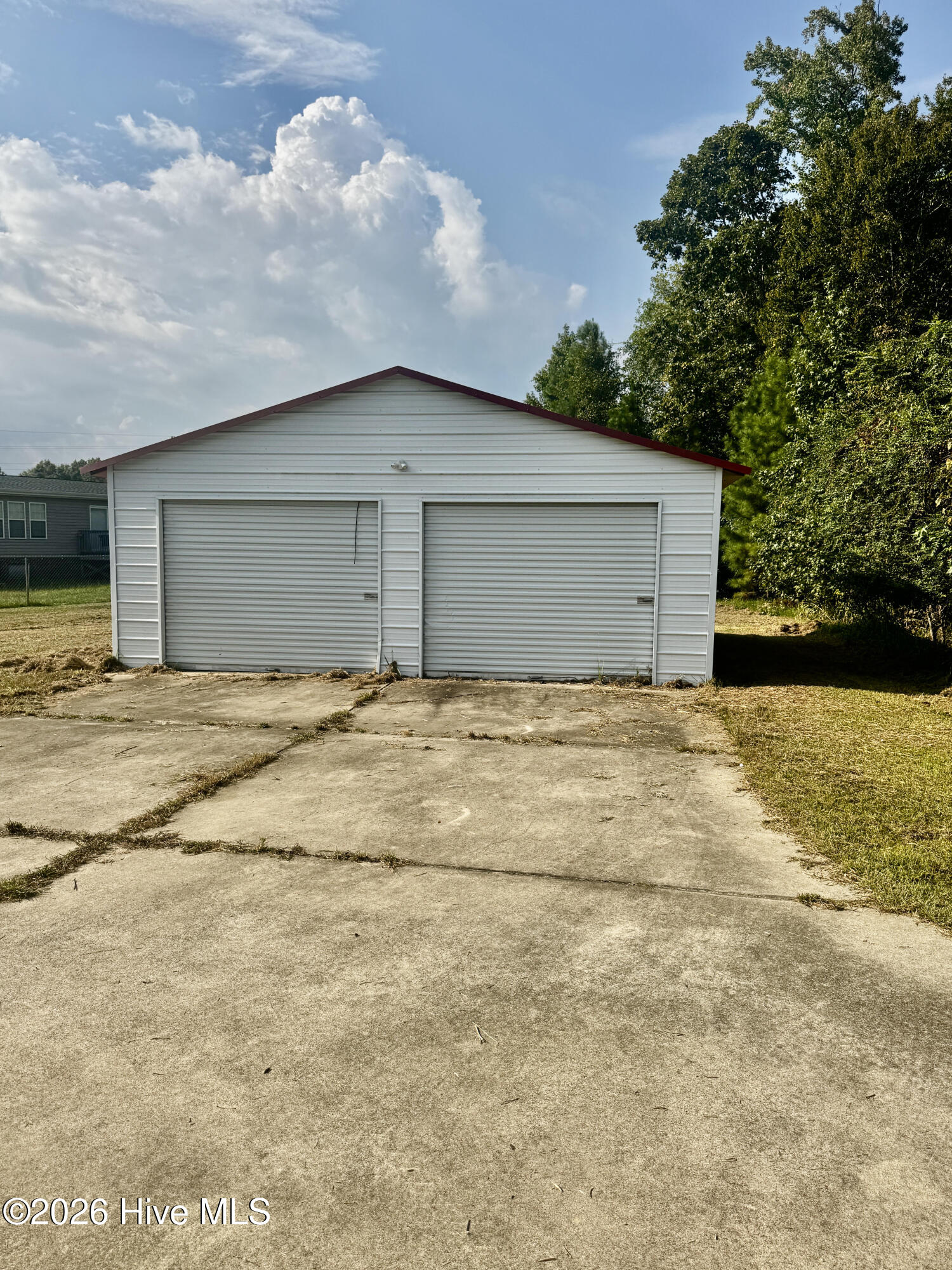804 Maynard Boulevard Property Photo 3