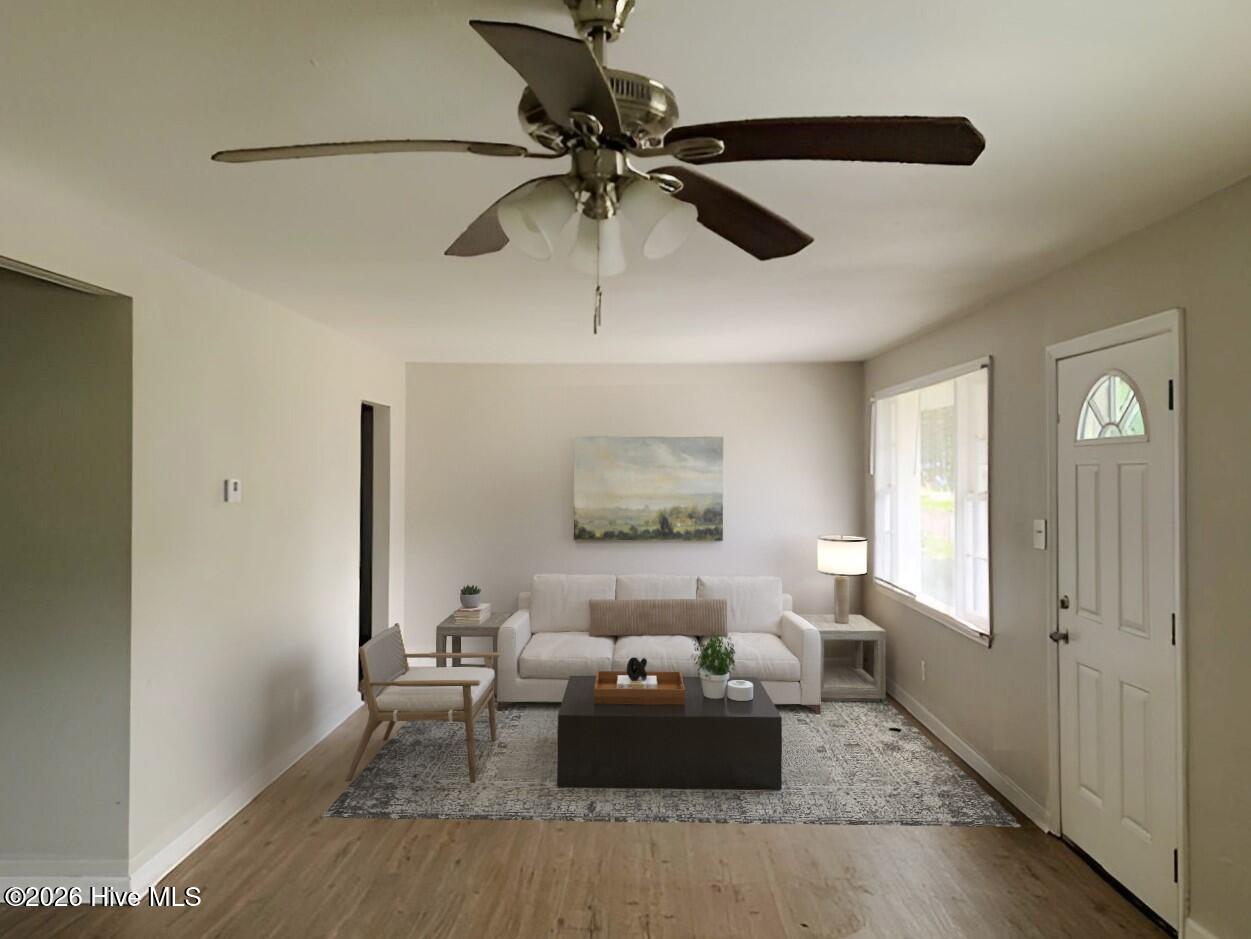 1518 Dade Street Property Photo 2