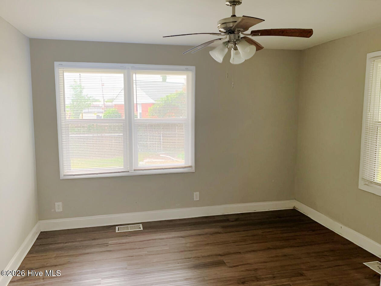 1518 Dade Street Property Photo 7