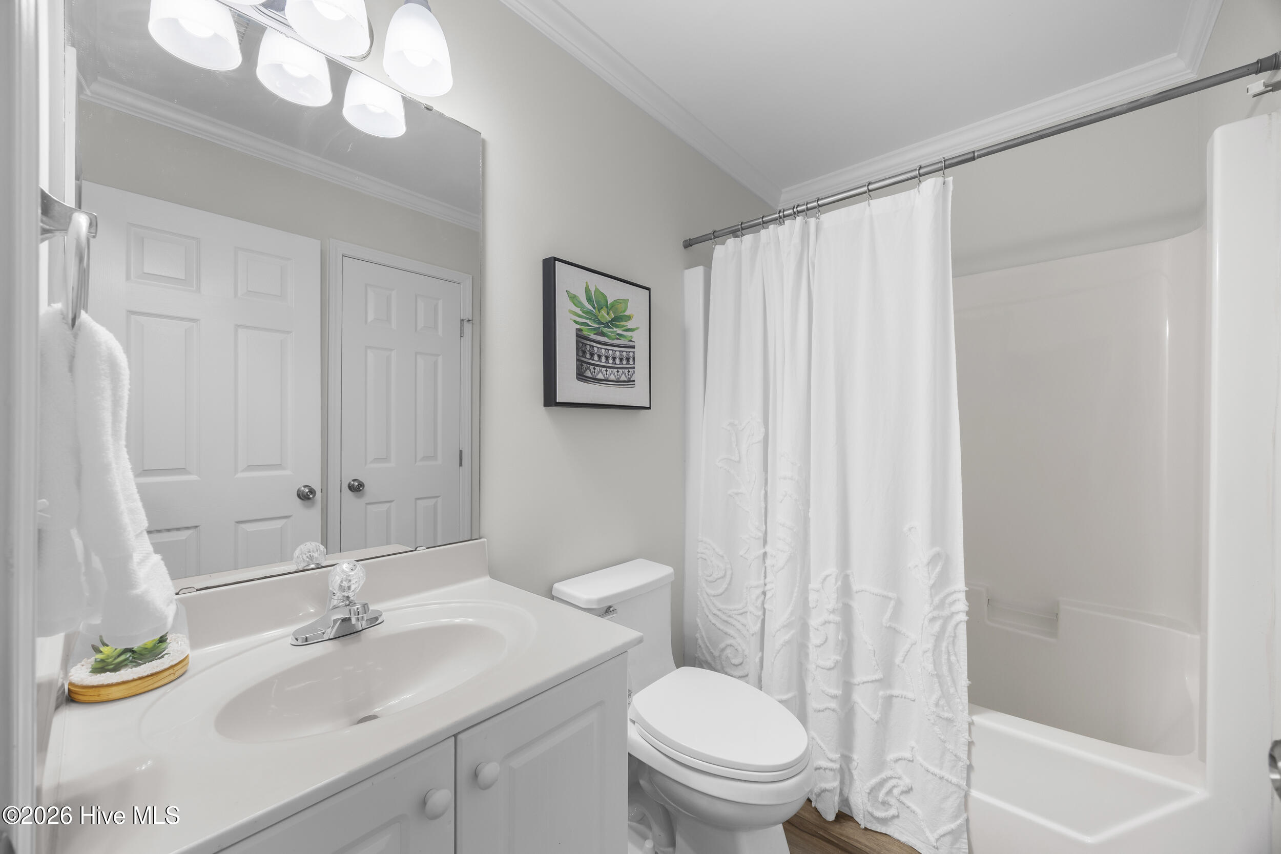 4624 Crawdad Court Property Photo 6