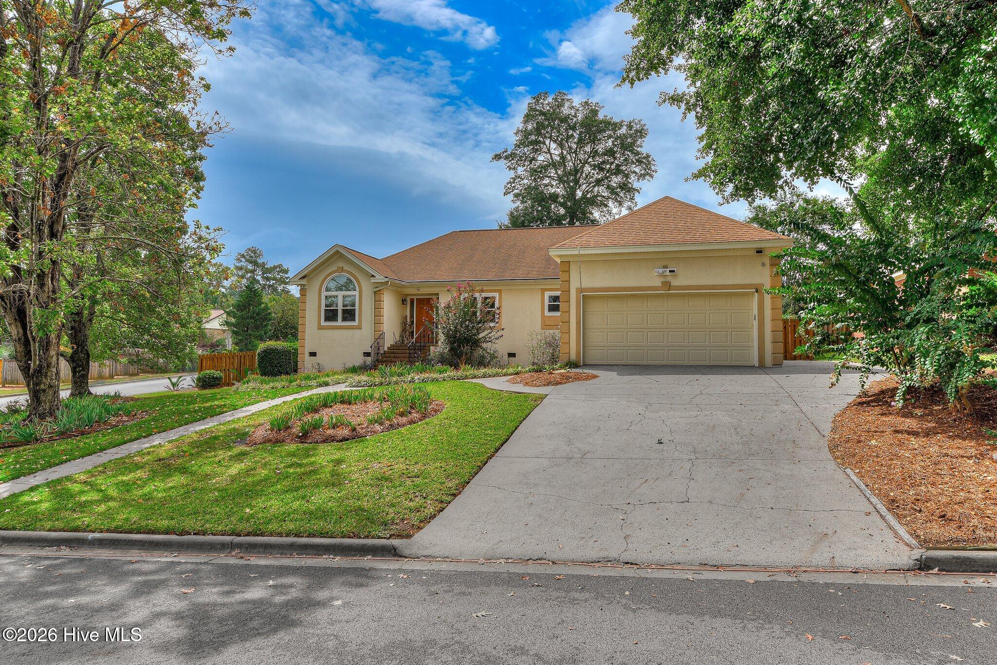 4026 Dowling Drive Property Photo 4