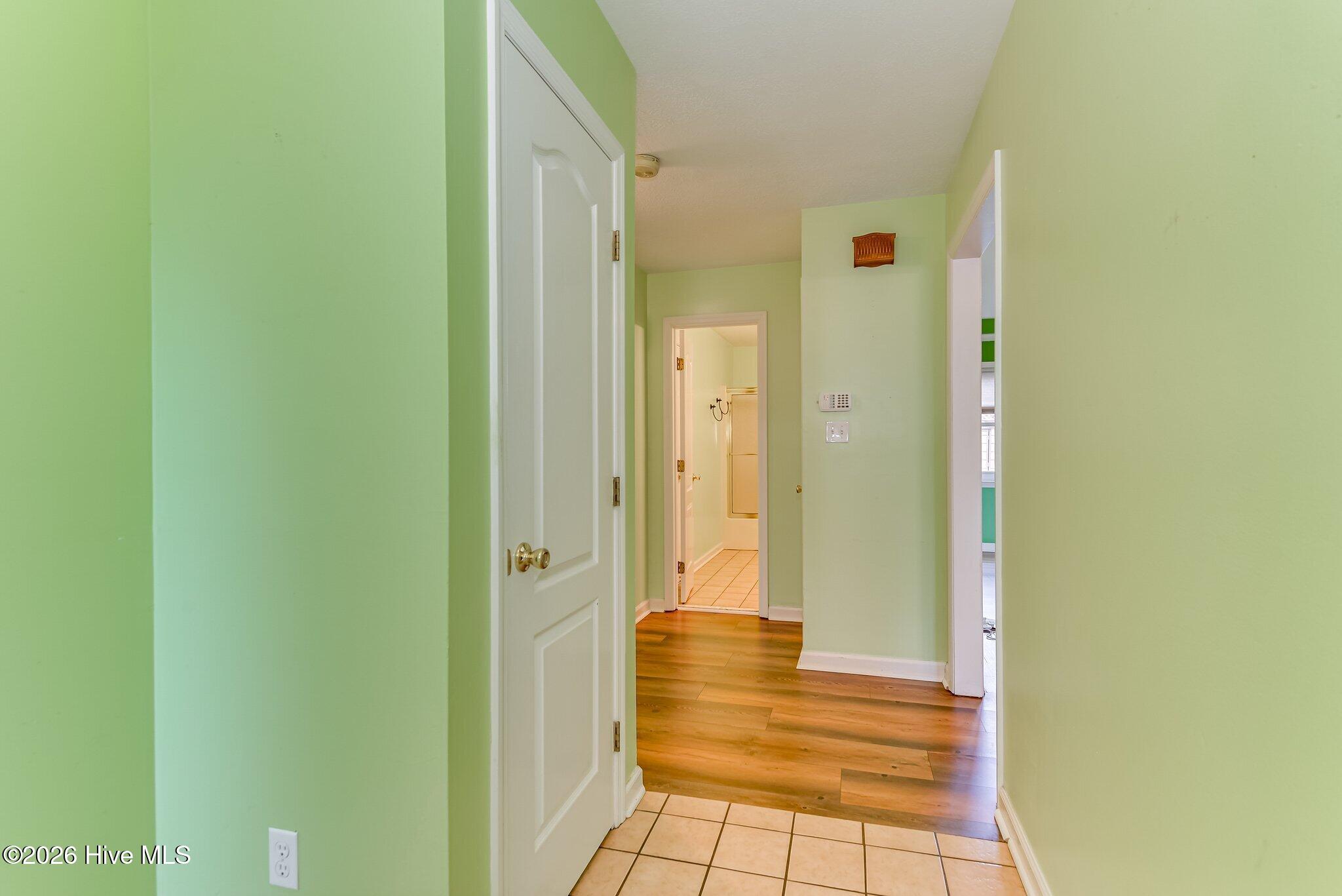 4026 Dowling Drive Property Photo 10