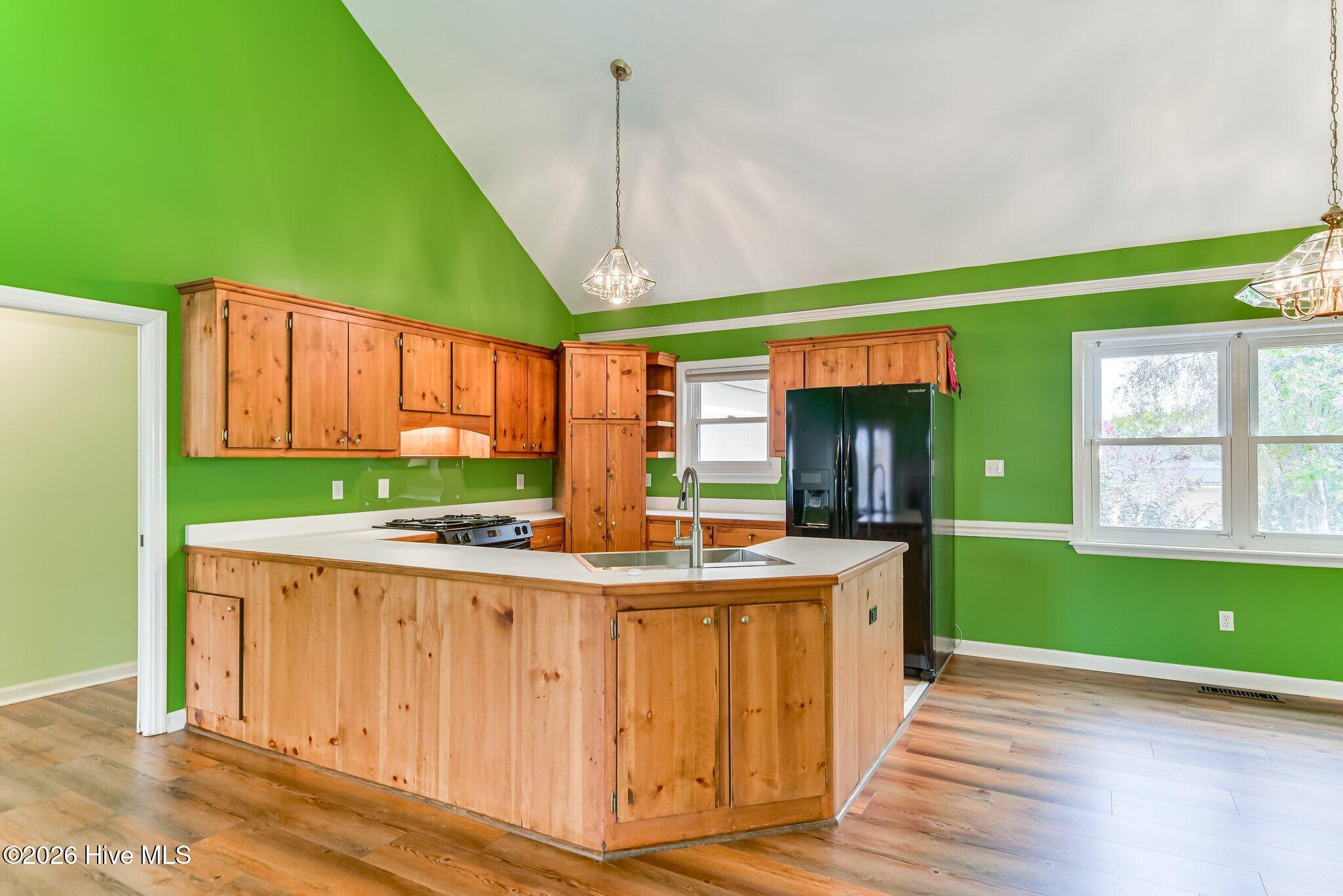 4026 Dowling Drive Property Photo 17
