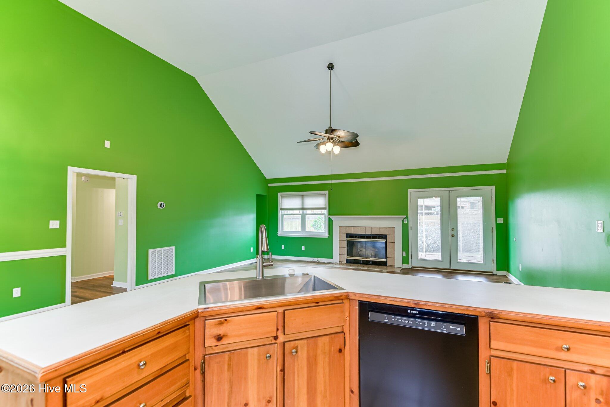 4026 Dowling Drive Property Photo 22