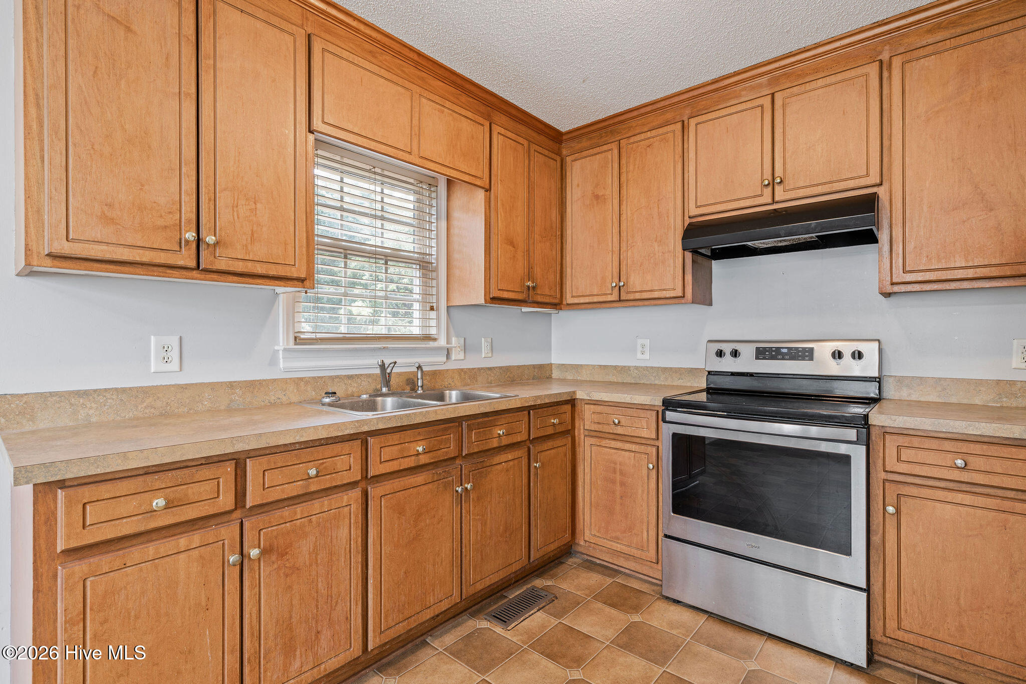 151 Chase Drive Property Photo 8