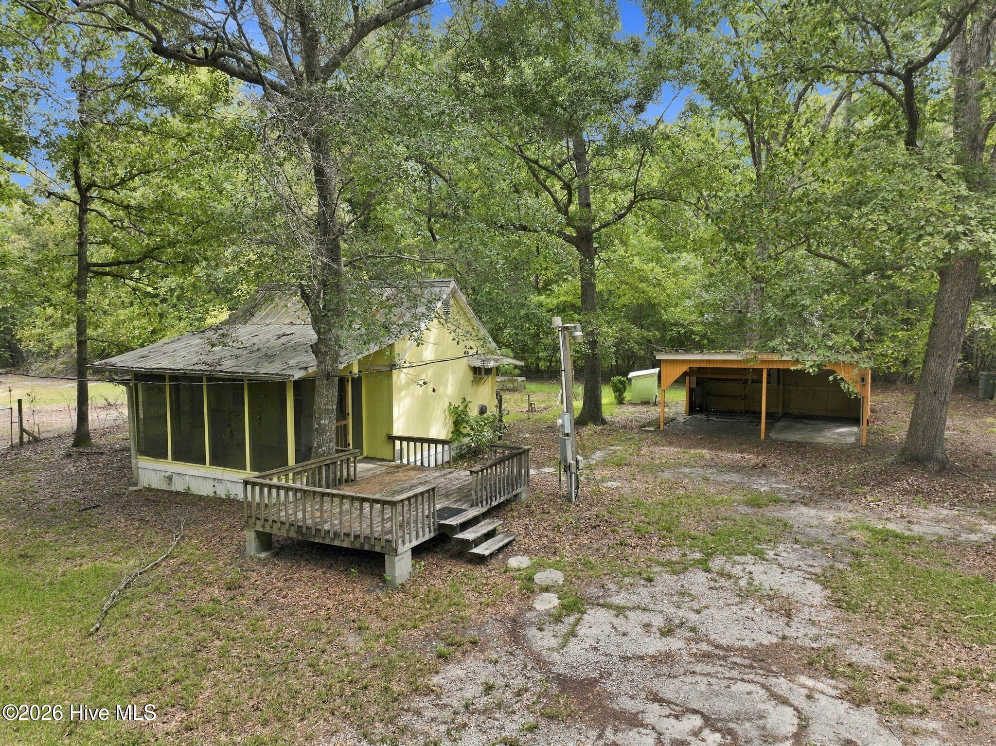 684 West Firetower Road Property Photo 2